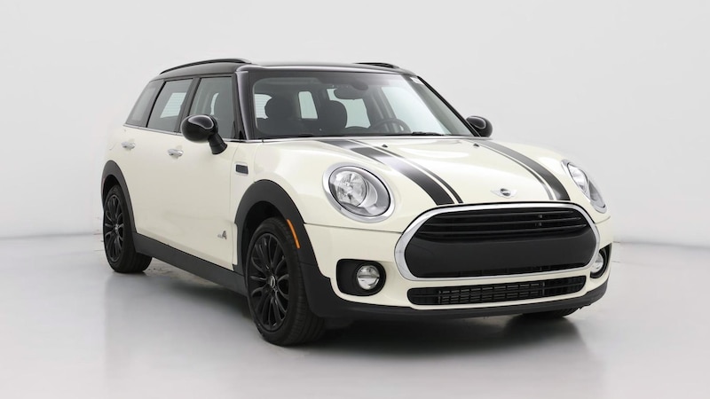 2017 MINI Cooper Clubman  Hero Image