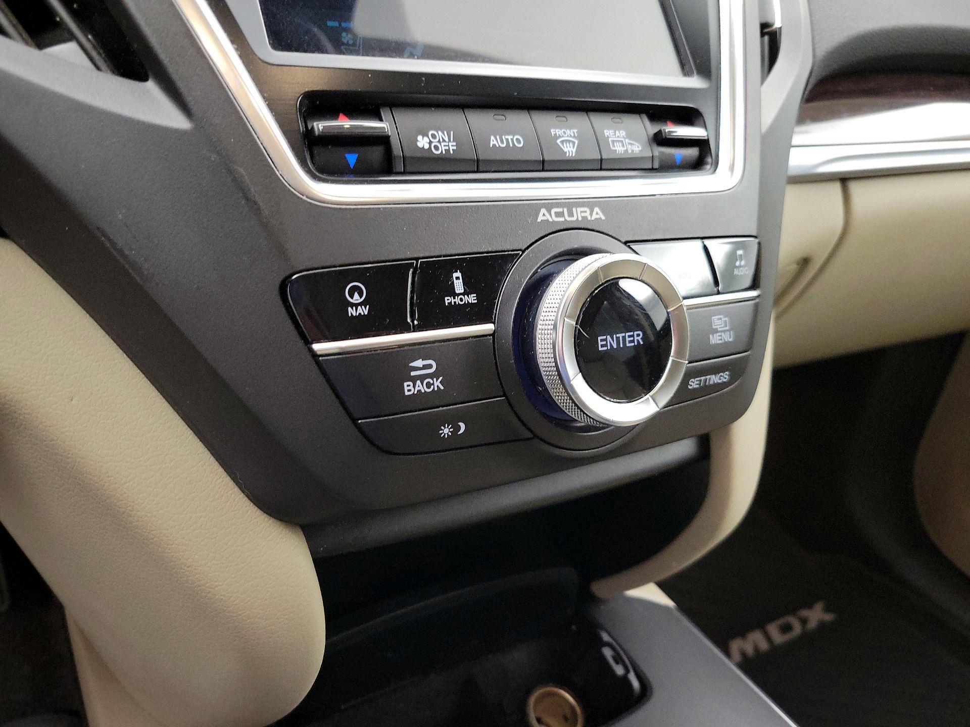 Thumbnail: 2016 Acura MDX - 17