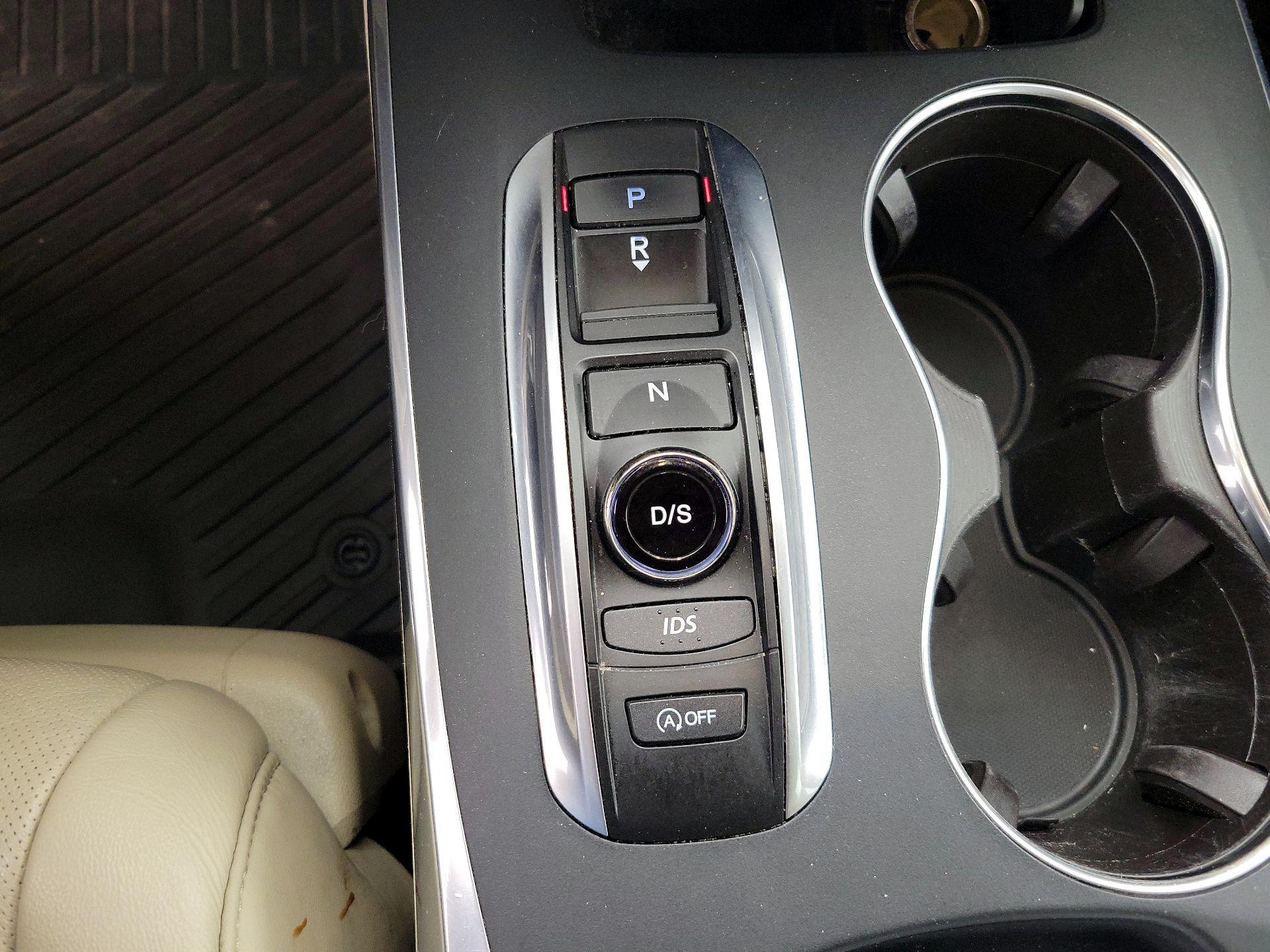 Thumbnail: 2016 Acura MDX - 18