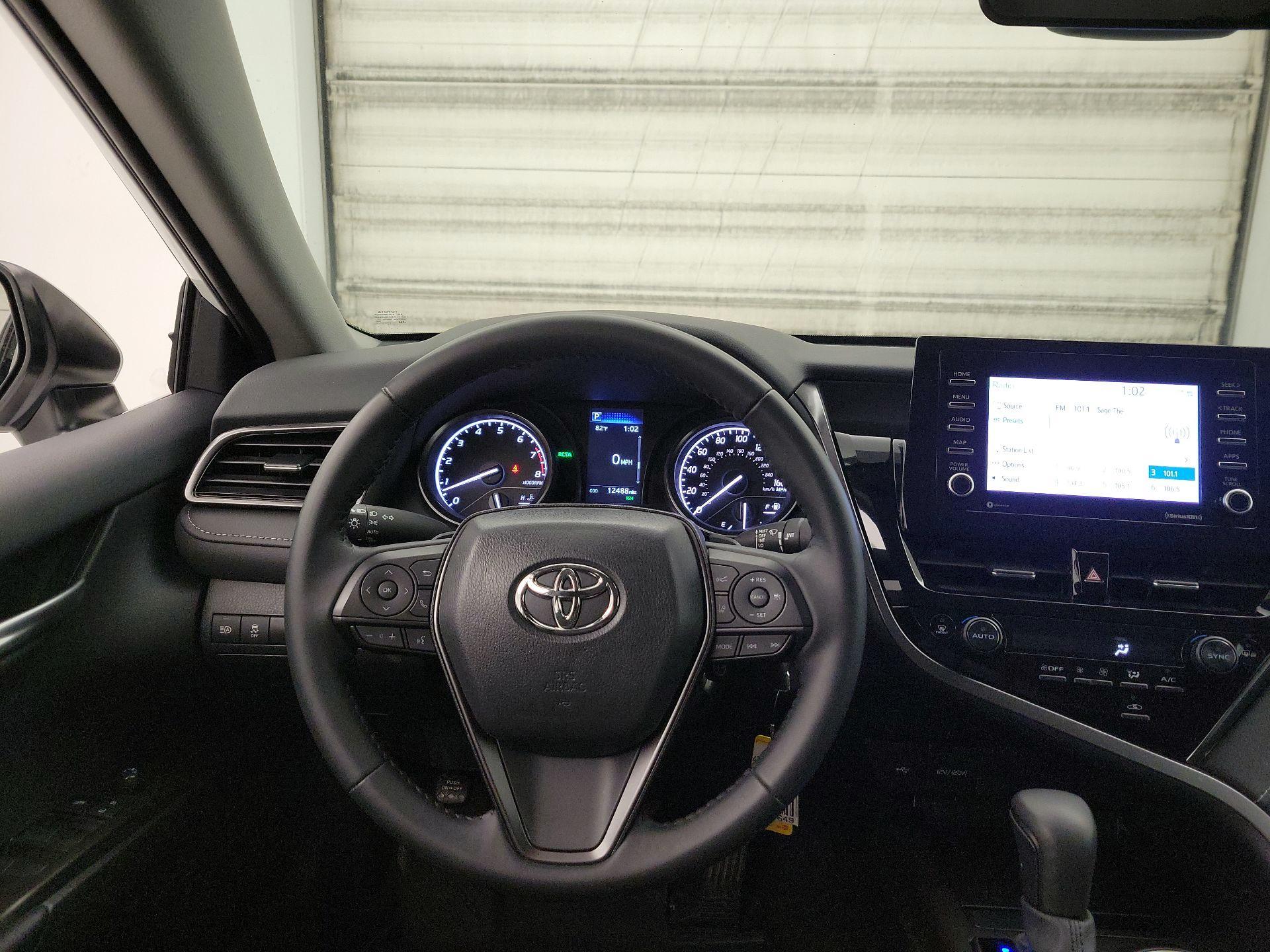 Thumbnail: 2024 Toyota Camry - 10