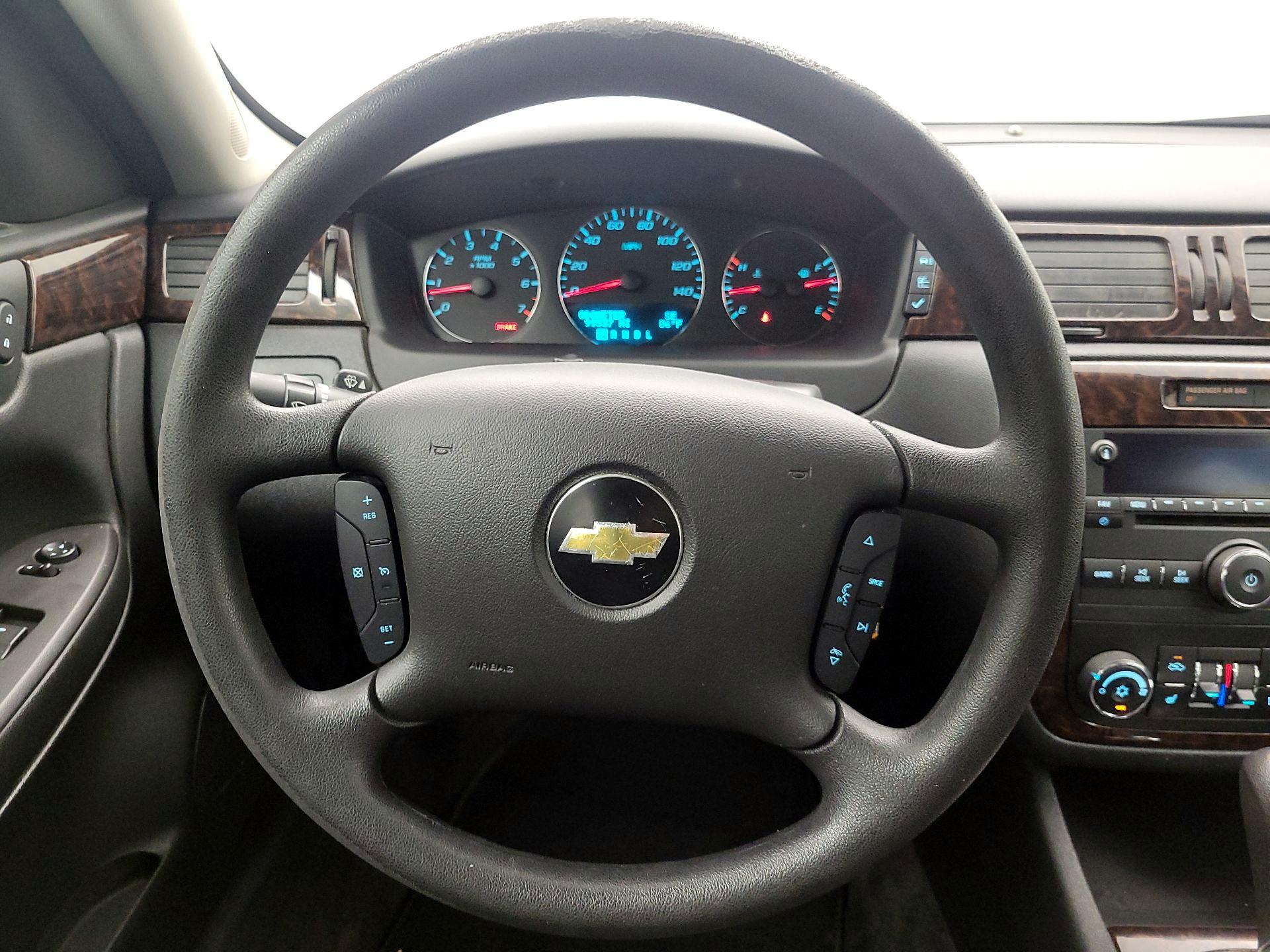 Thumbnail: 2016 Chevrolet Impala - 10