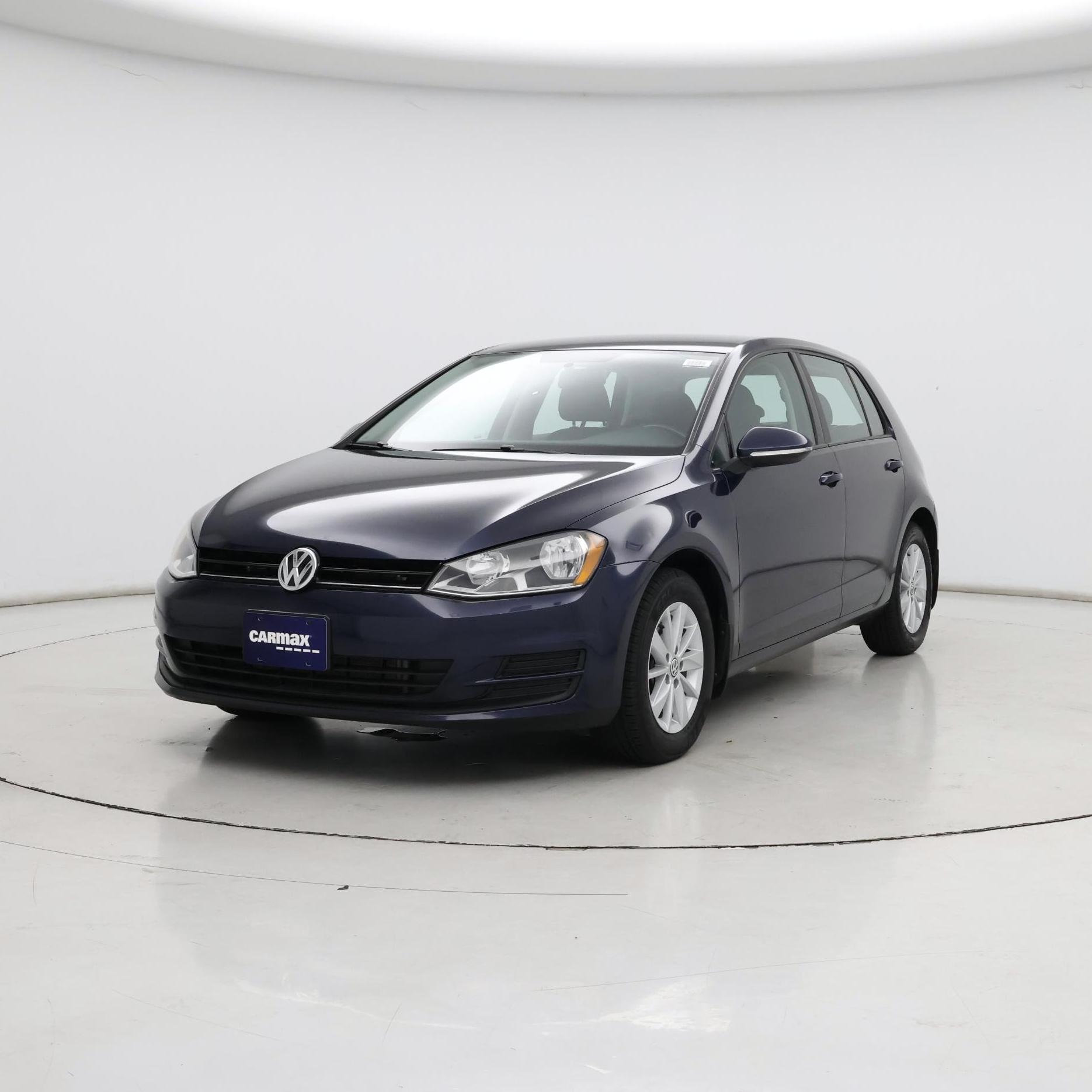 Thumbnail: 2017 Volkswagen Golf - 4