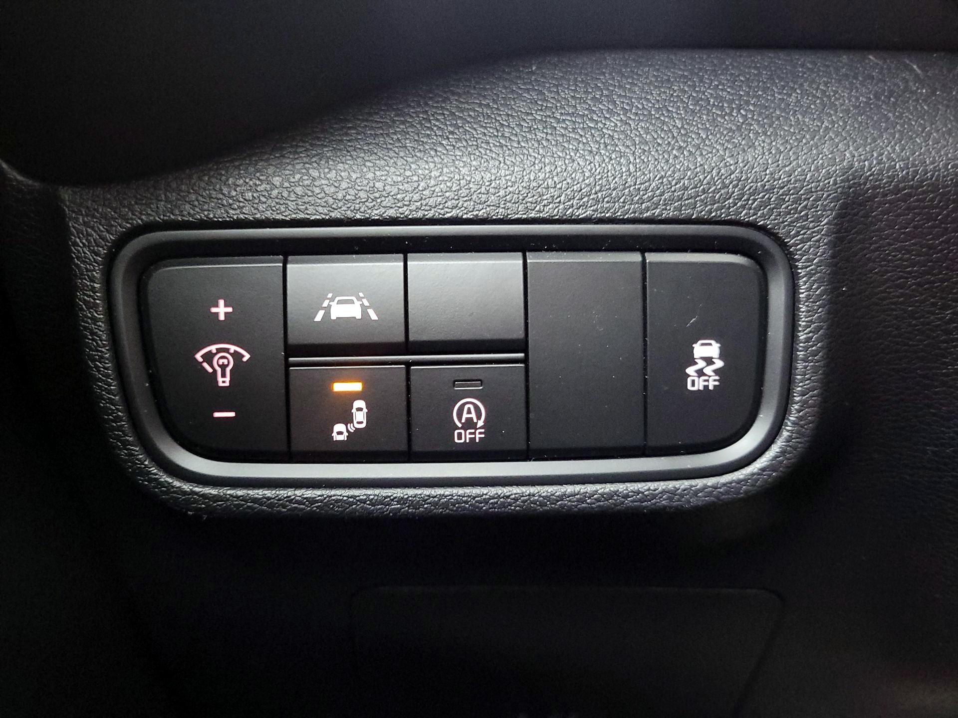 Thumbnail: 2020 Kia Soul - 13