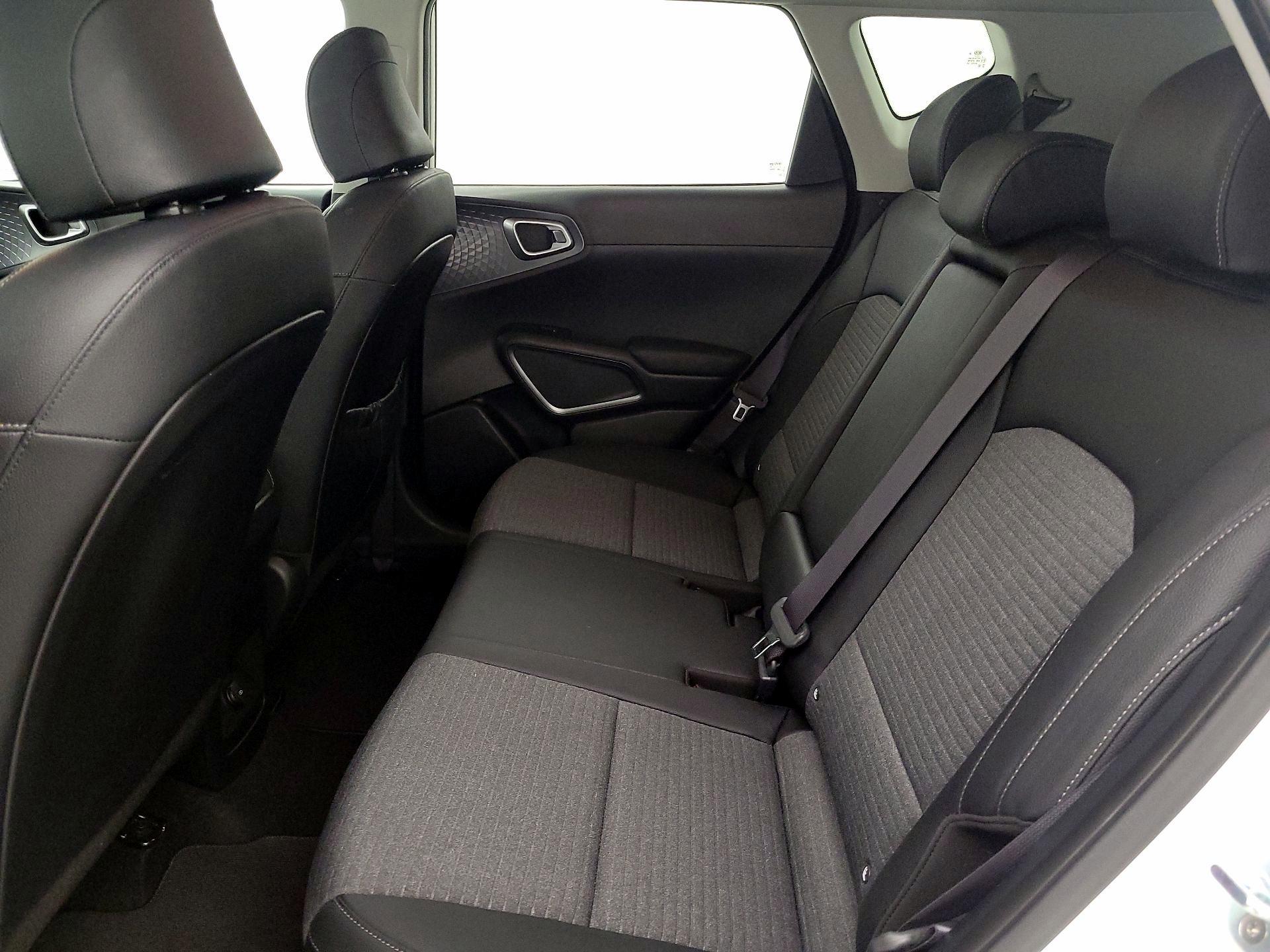 Thumbnail: 2020 Kia Soul - 19