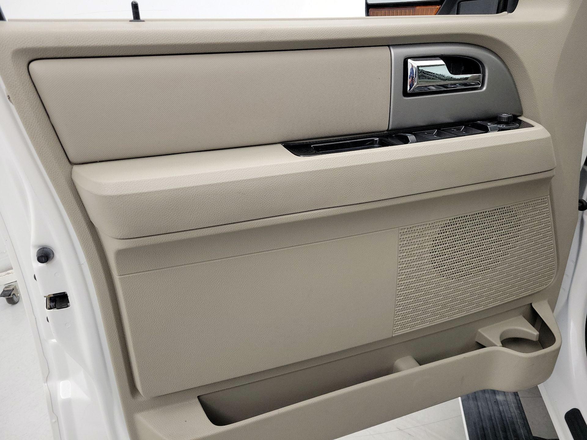 Thumbnail: 2014 Ford Expedition EL - 12