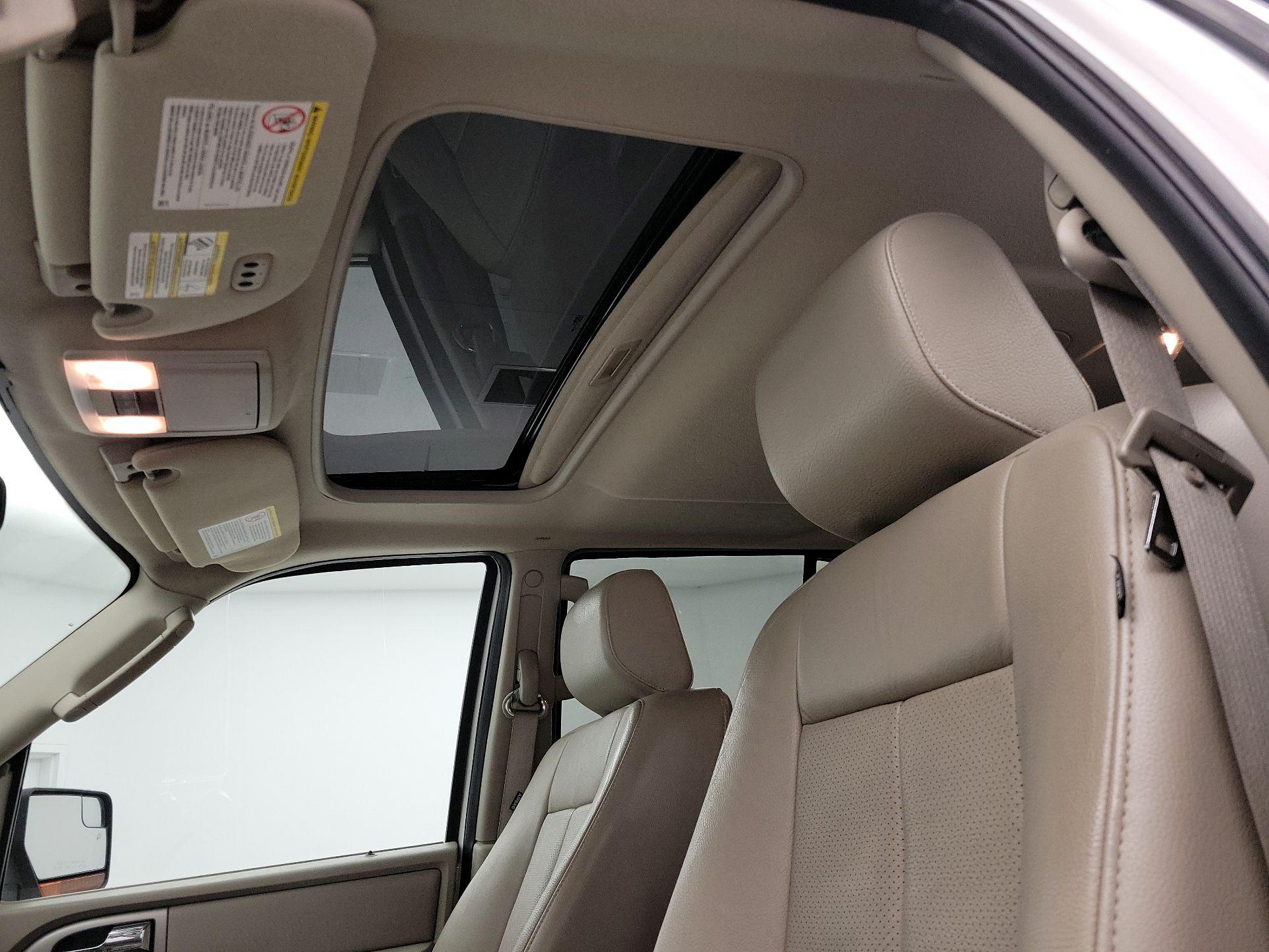 Thumbnail: 2014 Ford Expedition EL - 19