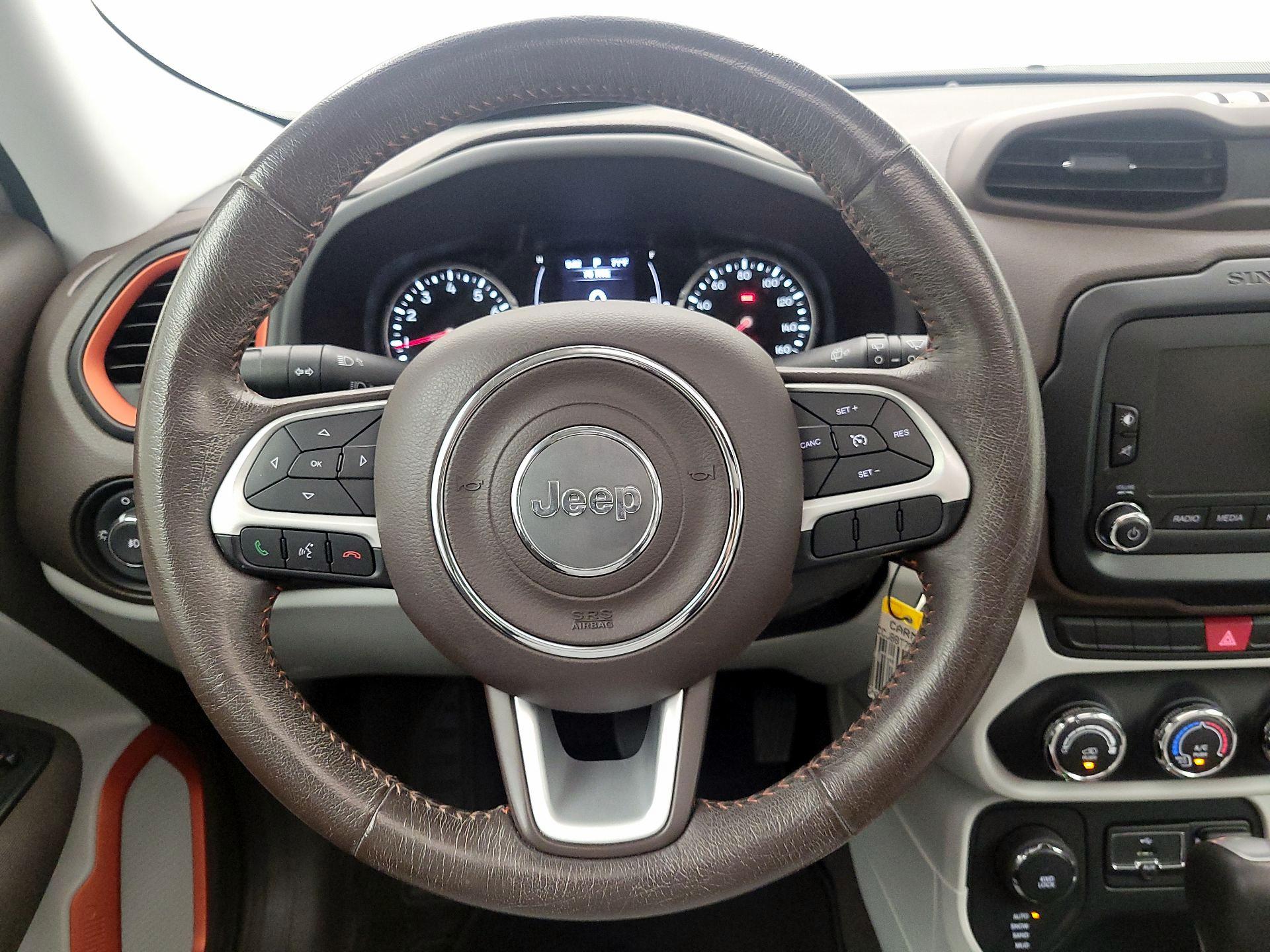 Thumbnail: 2015 Jeep Renegade - 10