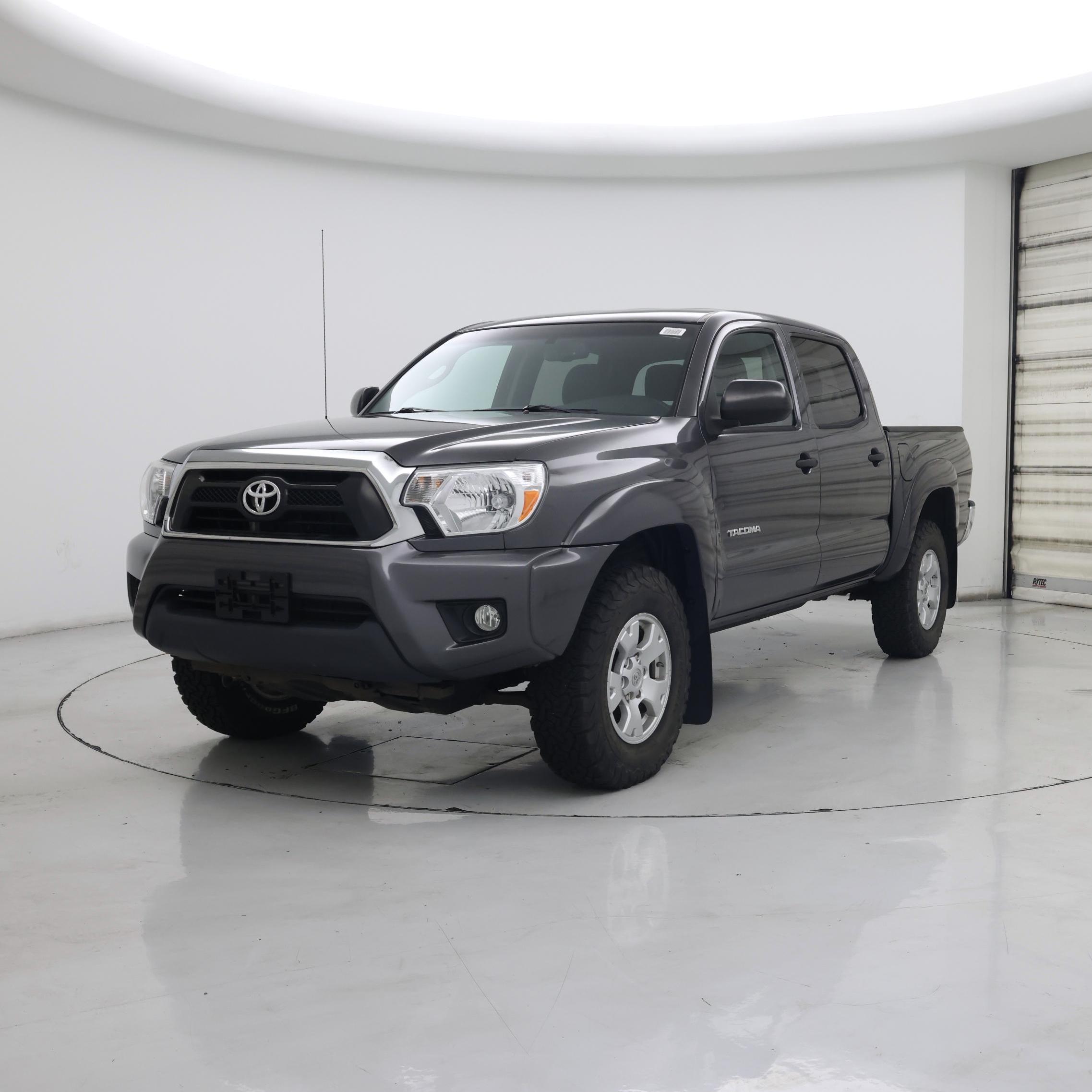 Thumbnail: 2013 Toyota Tacoma - 4