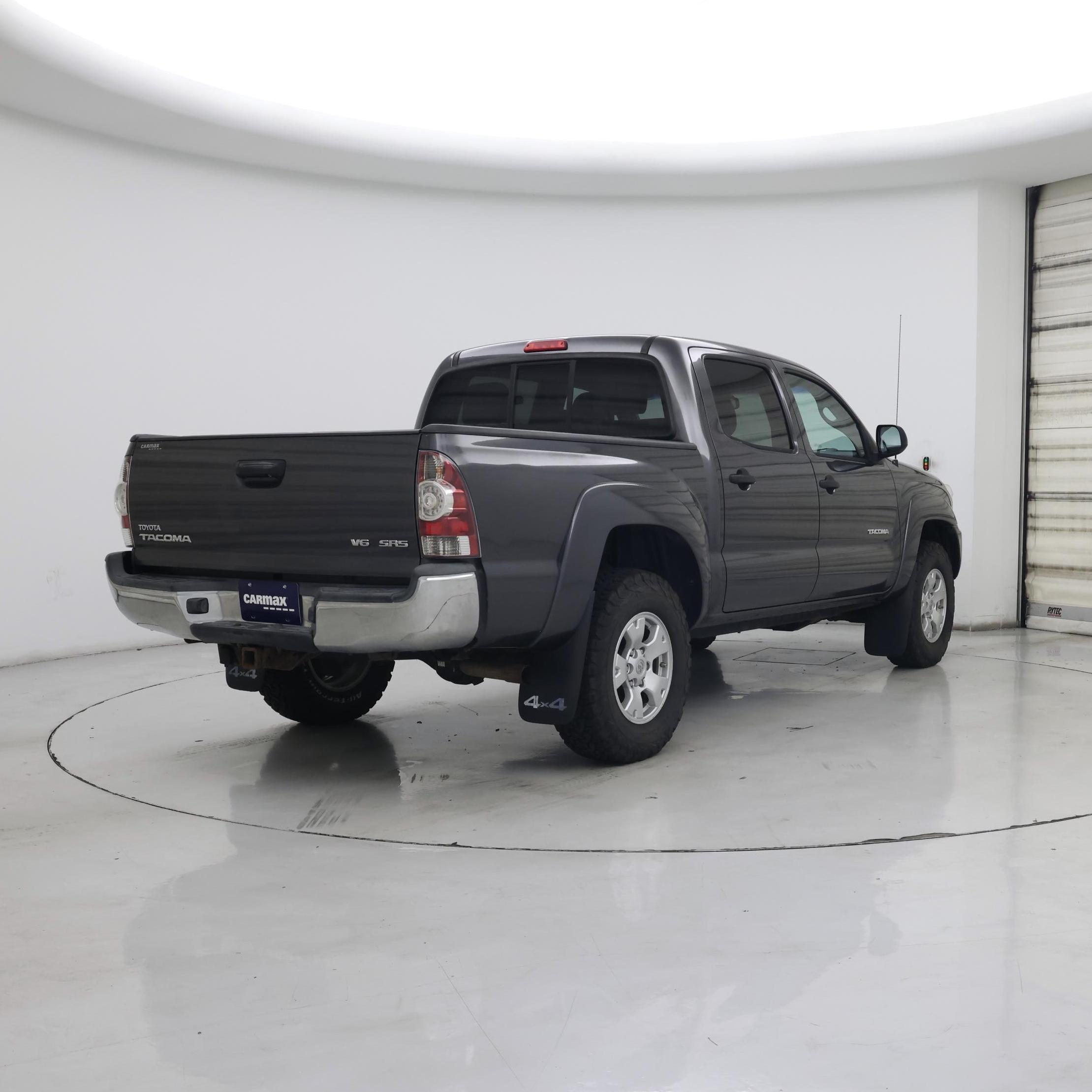 Thumbnail: 2013 Toyota Tacoma - 8