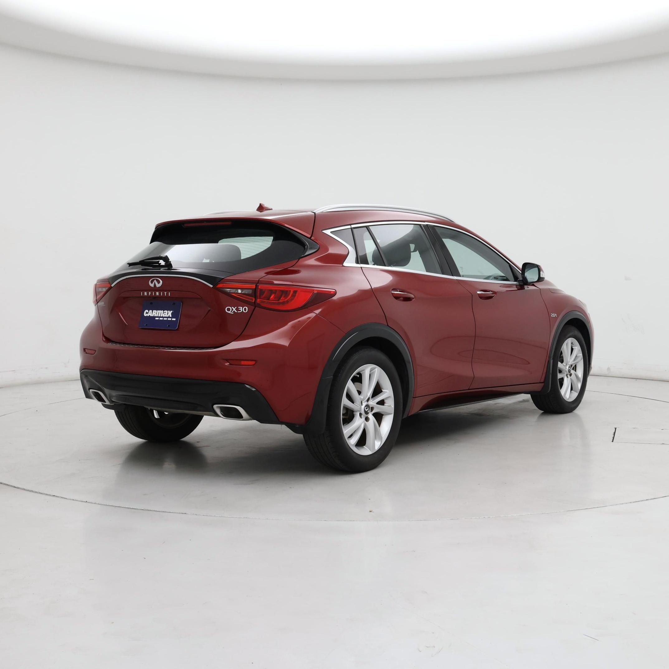 Thumbnail: 2019 INFINITI QX30 - 8