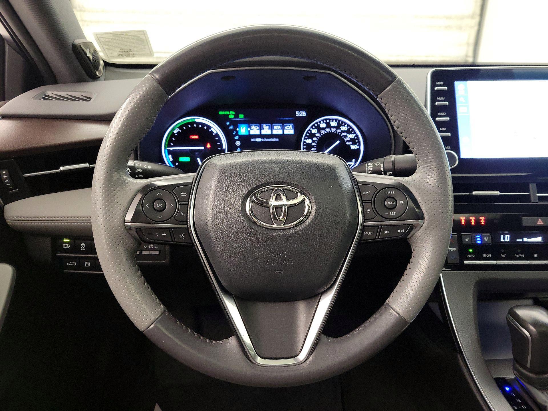 Thumbnail: 2021 Toyota Avalon - 10