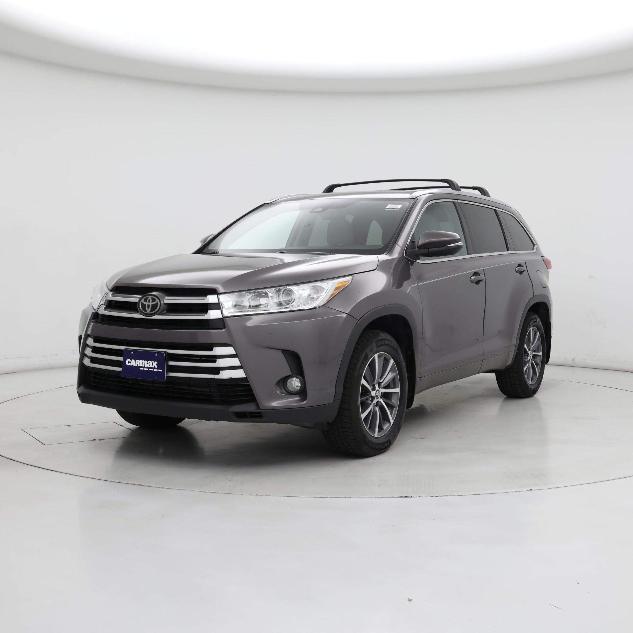 Thumbnail: 2018 Toyota Highlander - 4