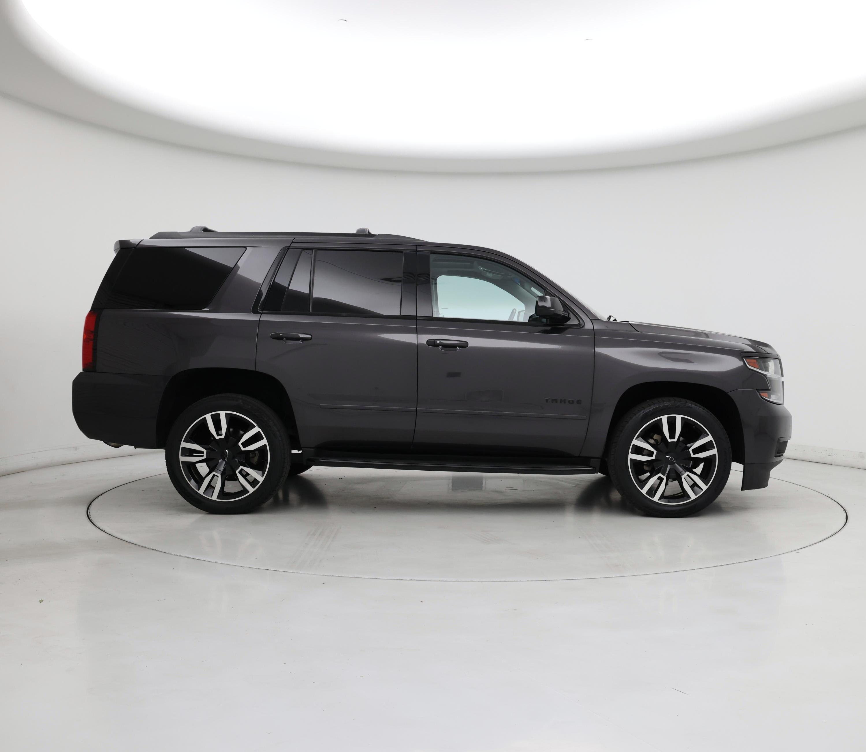 Thumbnail: 2018 Chevrolet Tahoe - 7