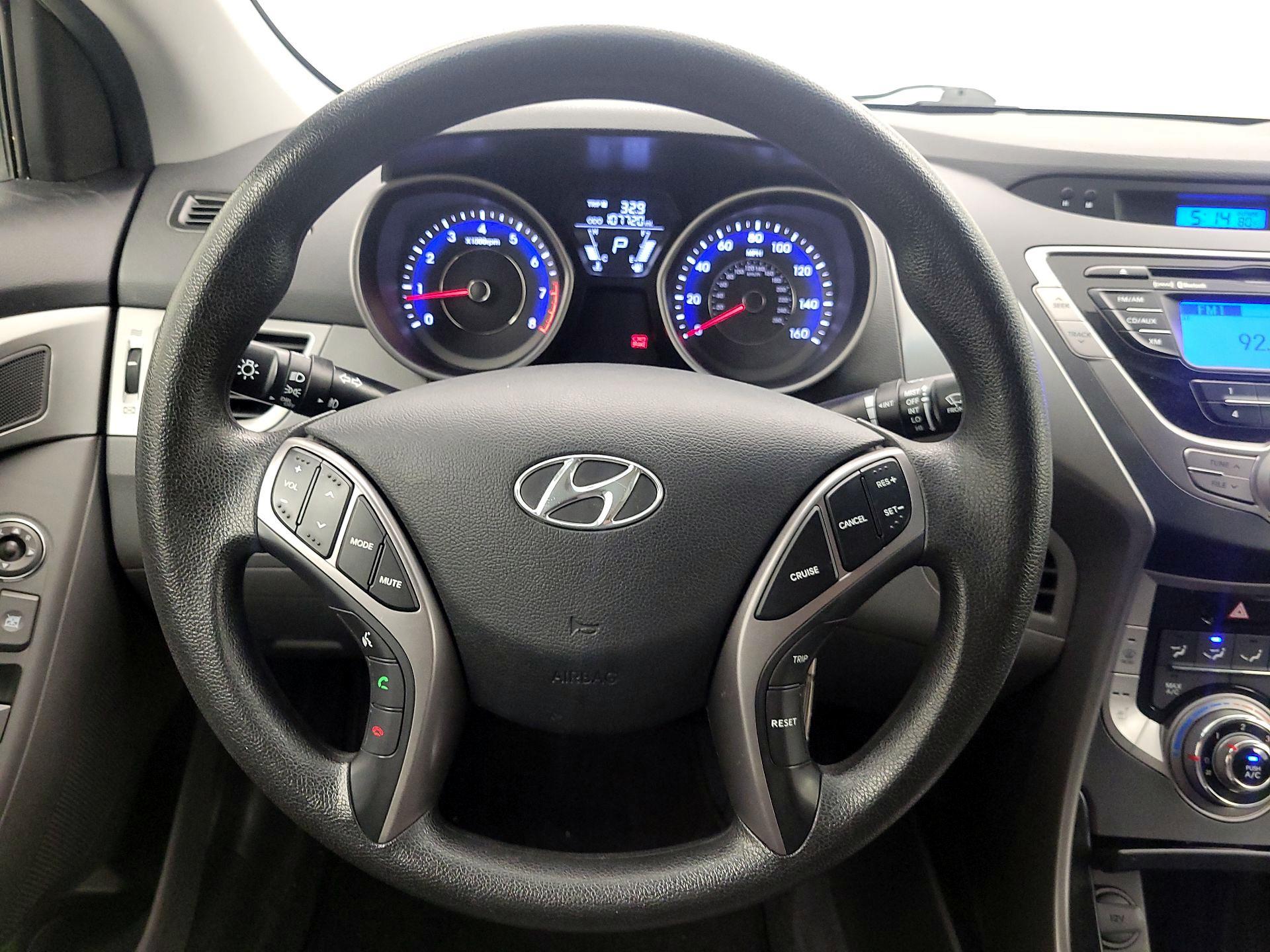 Thumbnail: 2013 Hyundai Elantra - 10