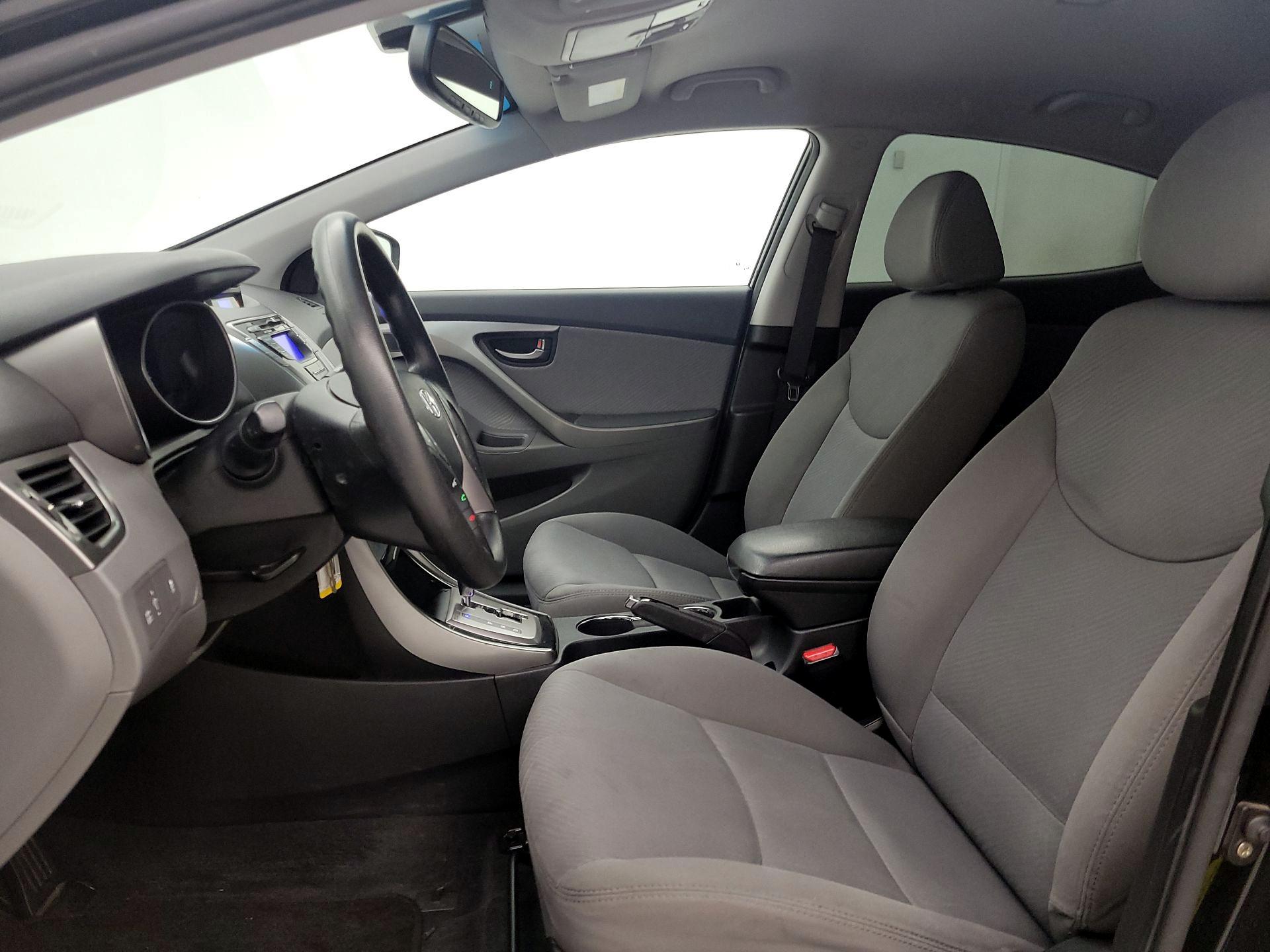 Thumbnail: 2013 Hyundai Elantra - 11