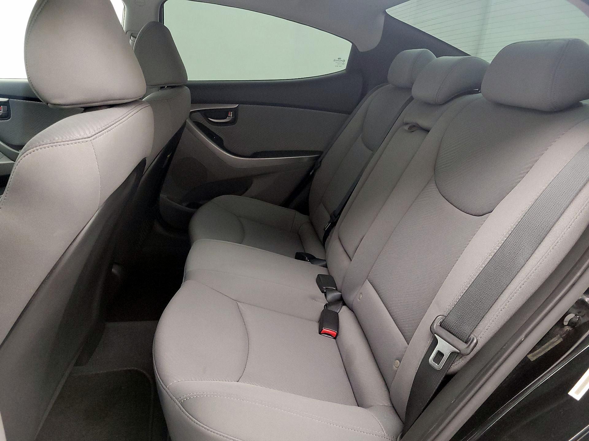 Thumbnail: 2013 Hyundai Elantra - 18