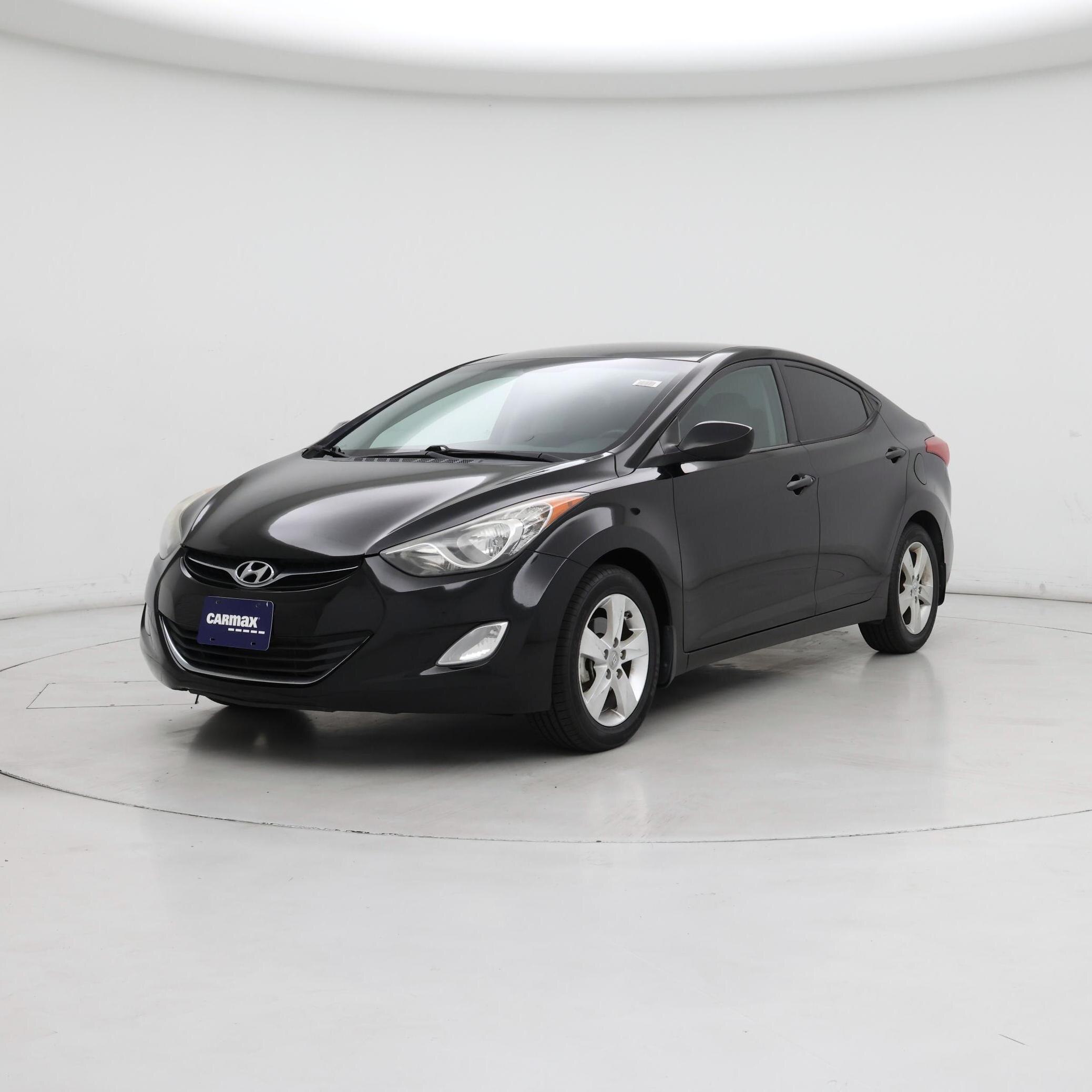 Thumbnail: 2013 Hyundai Elantra - 4