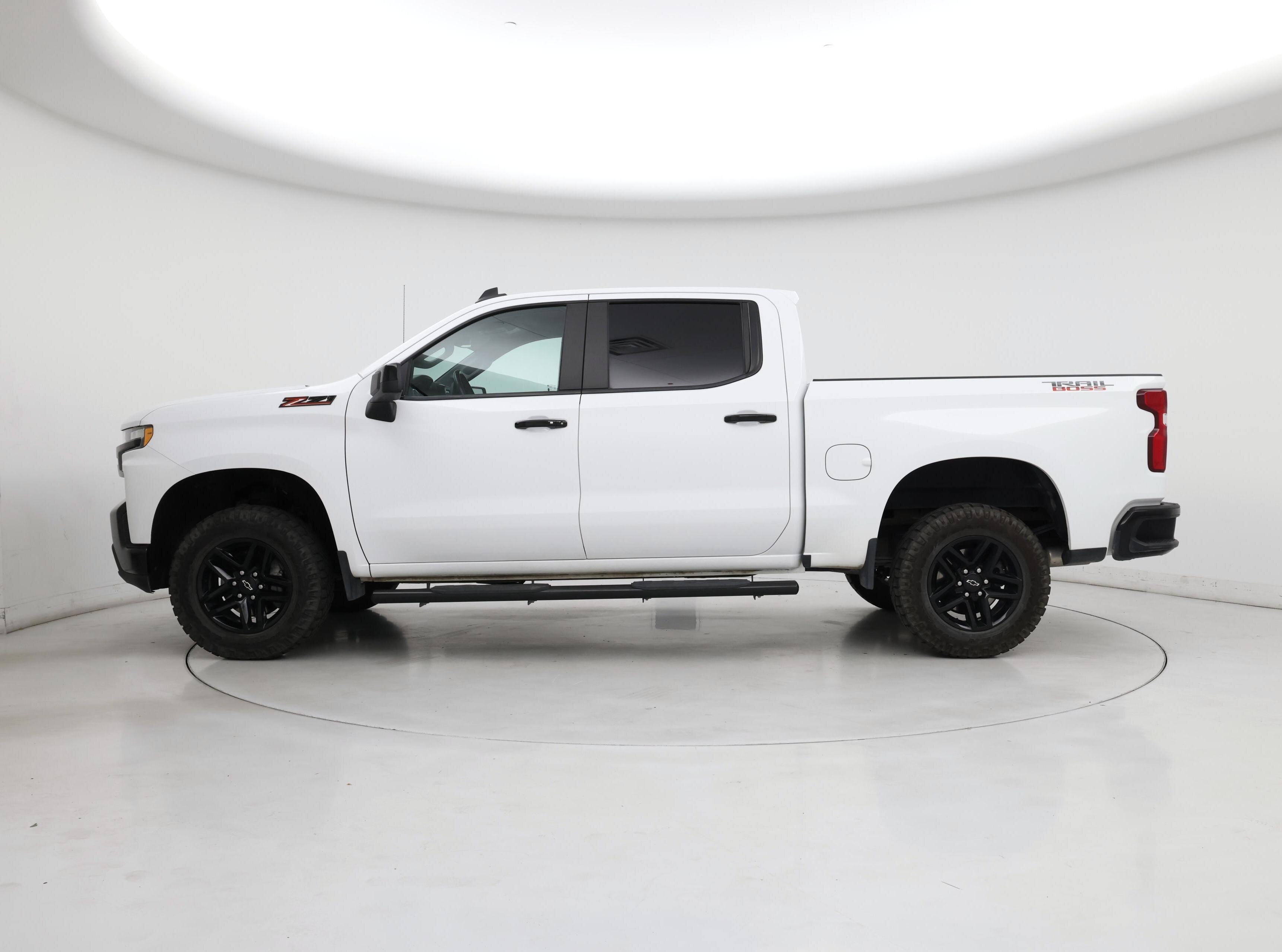 Thumbnail: 2021 Chevrolet Silverado 1500 - 3
