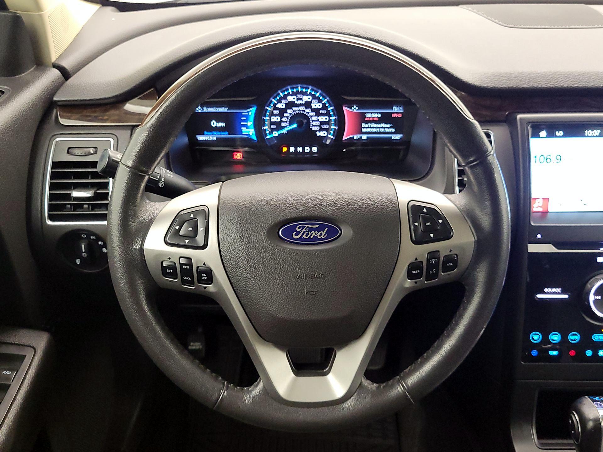 Thumbnail: 2019 Ford Flex - 10