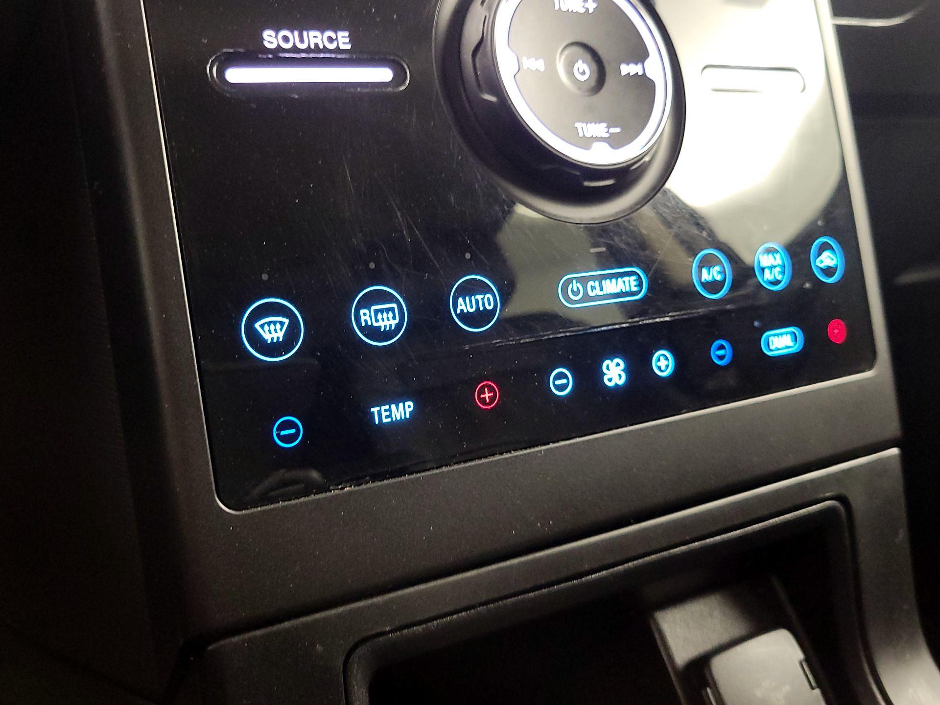 Thumbnail: 2019 Ford Flex - 17