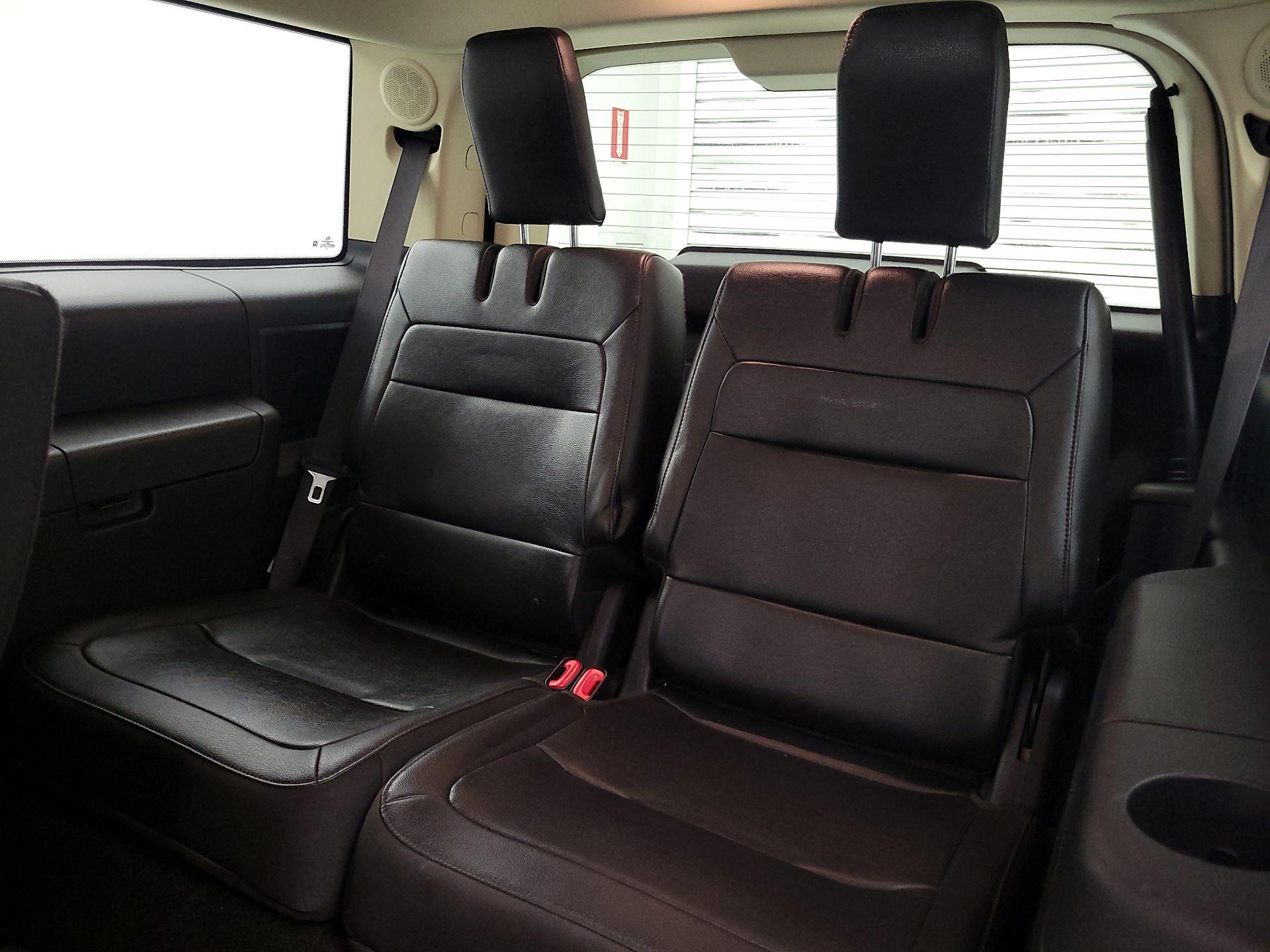 Thumbnail: 2019 Ford Flex - 20