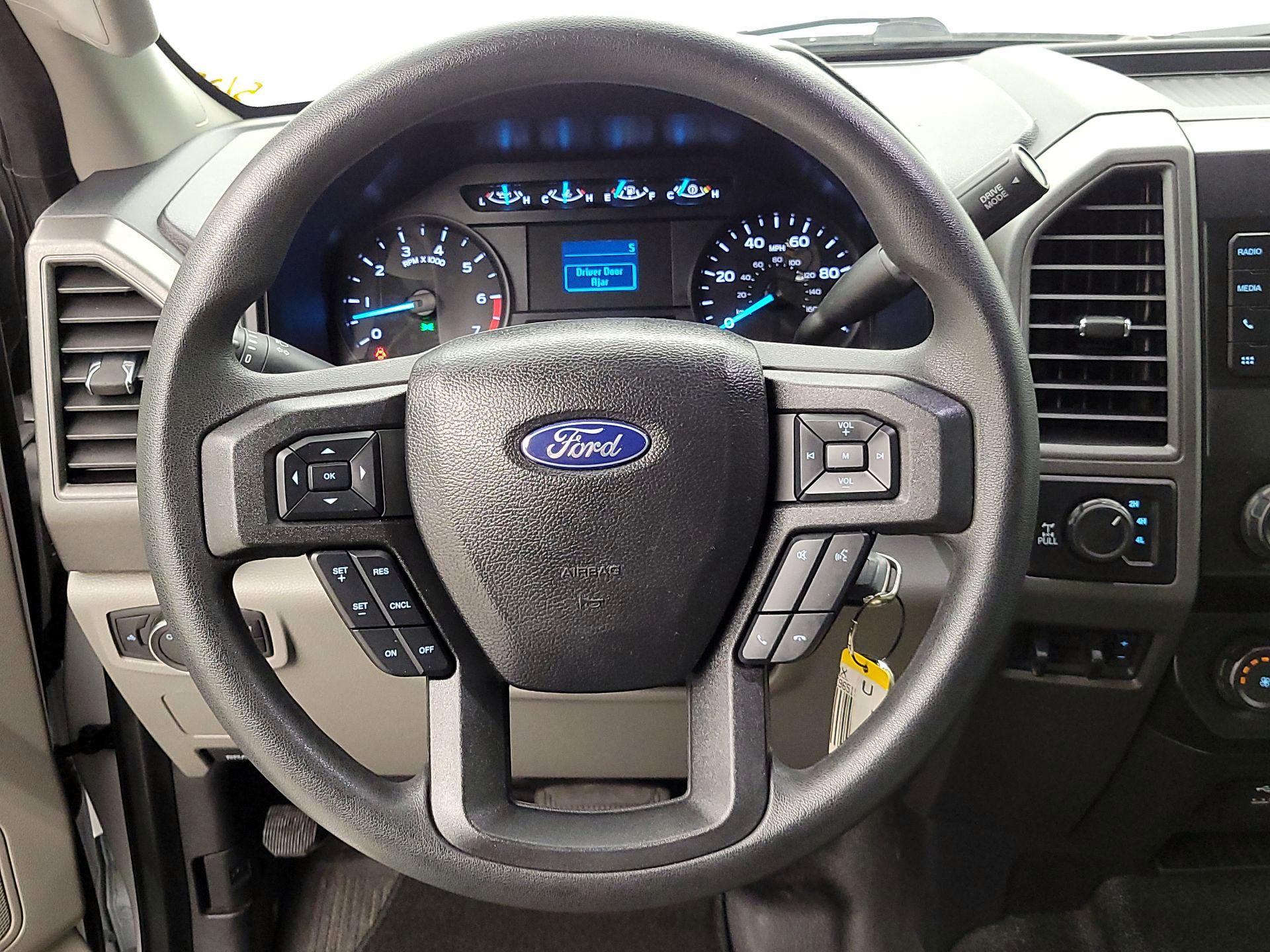 Thumbnail: 2020 Ford F-250 - 10