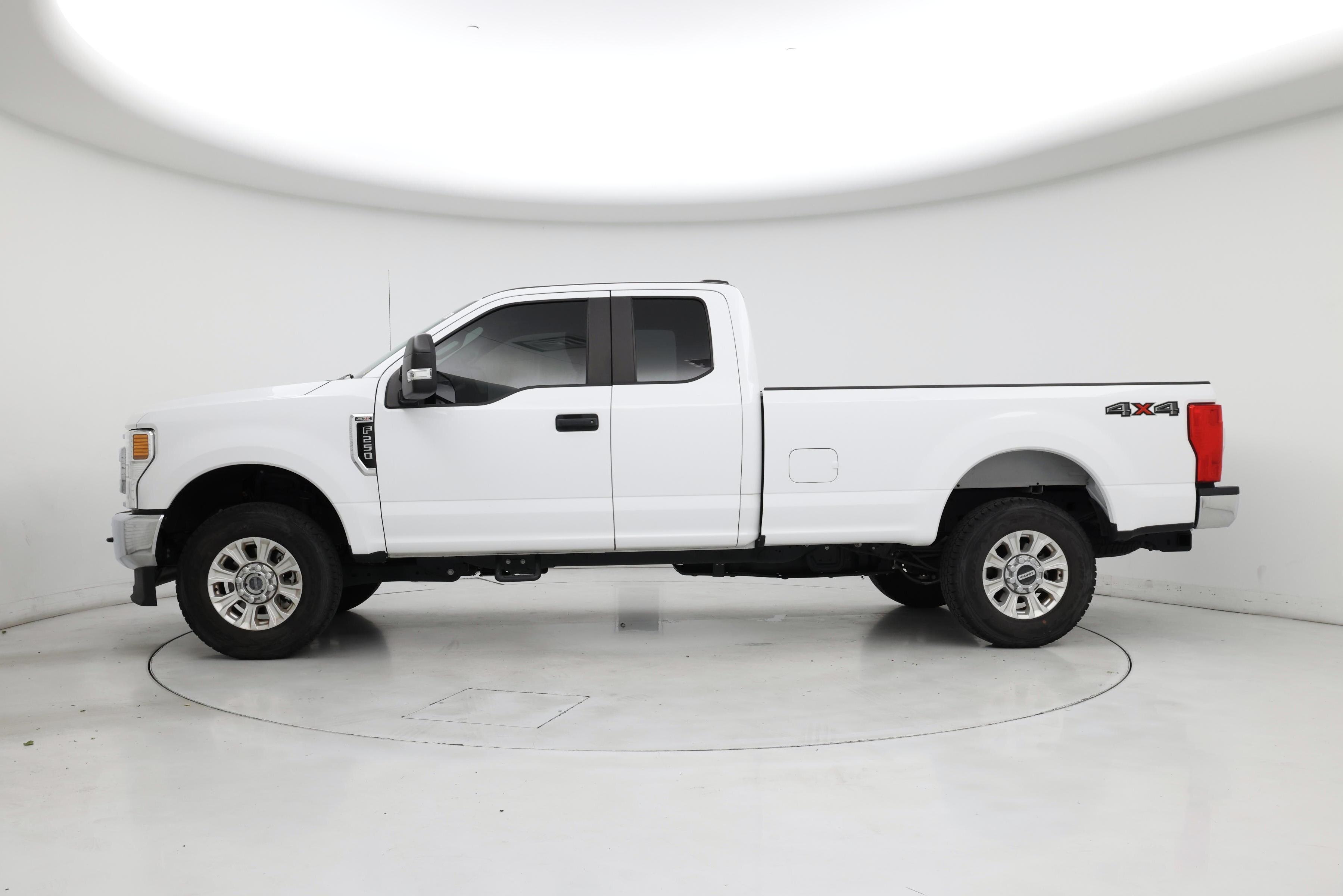 Thumbnail: 2020 Ford F-250 - 3