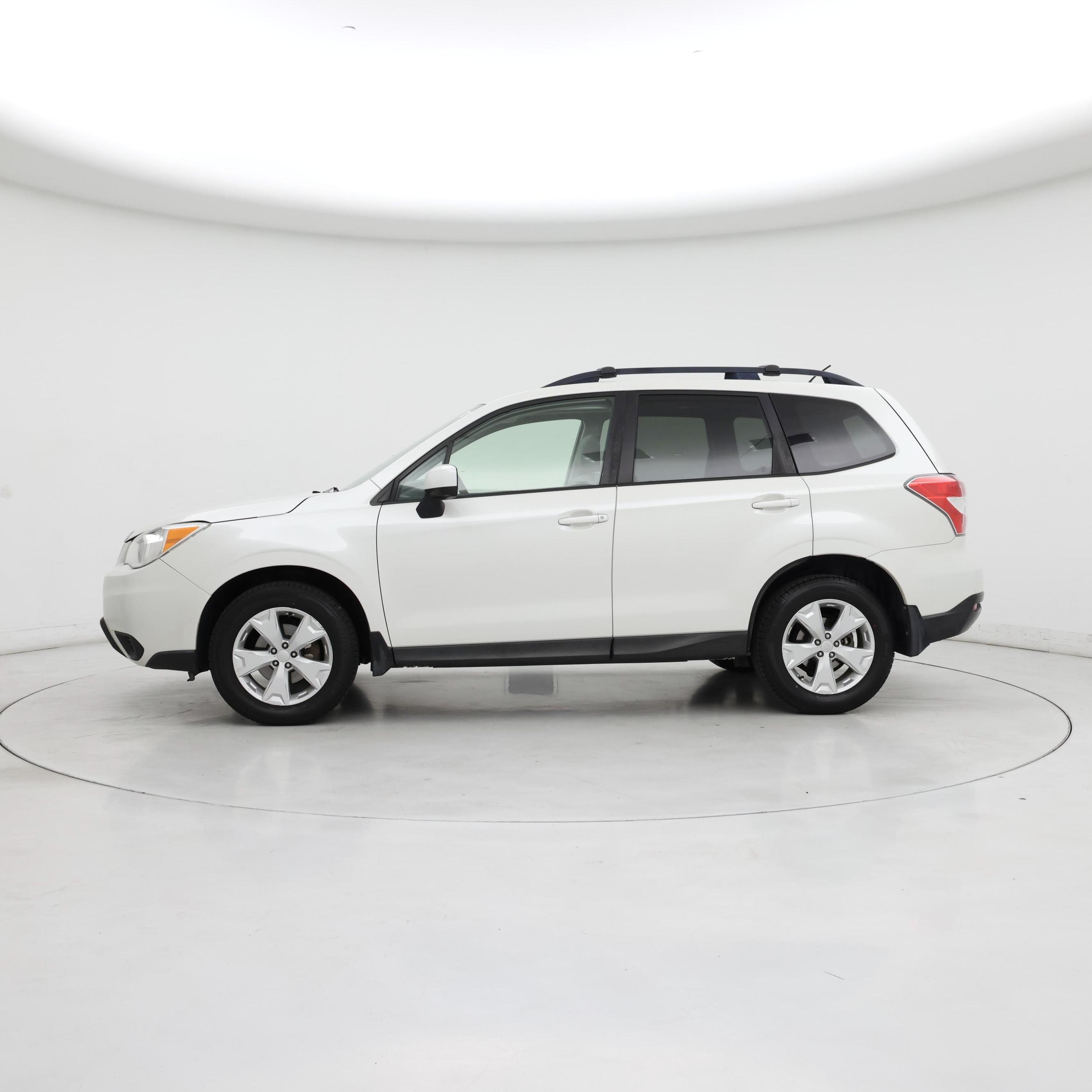 Thumbnail: 2015 Subaru Forester - 3