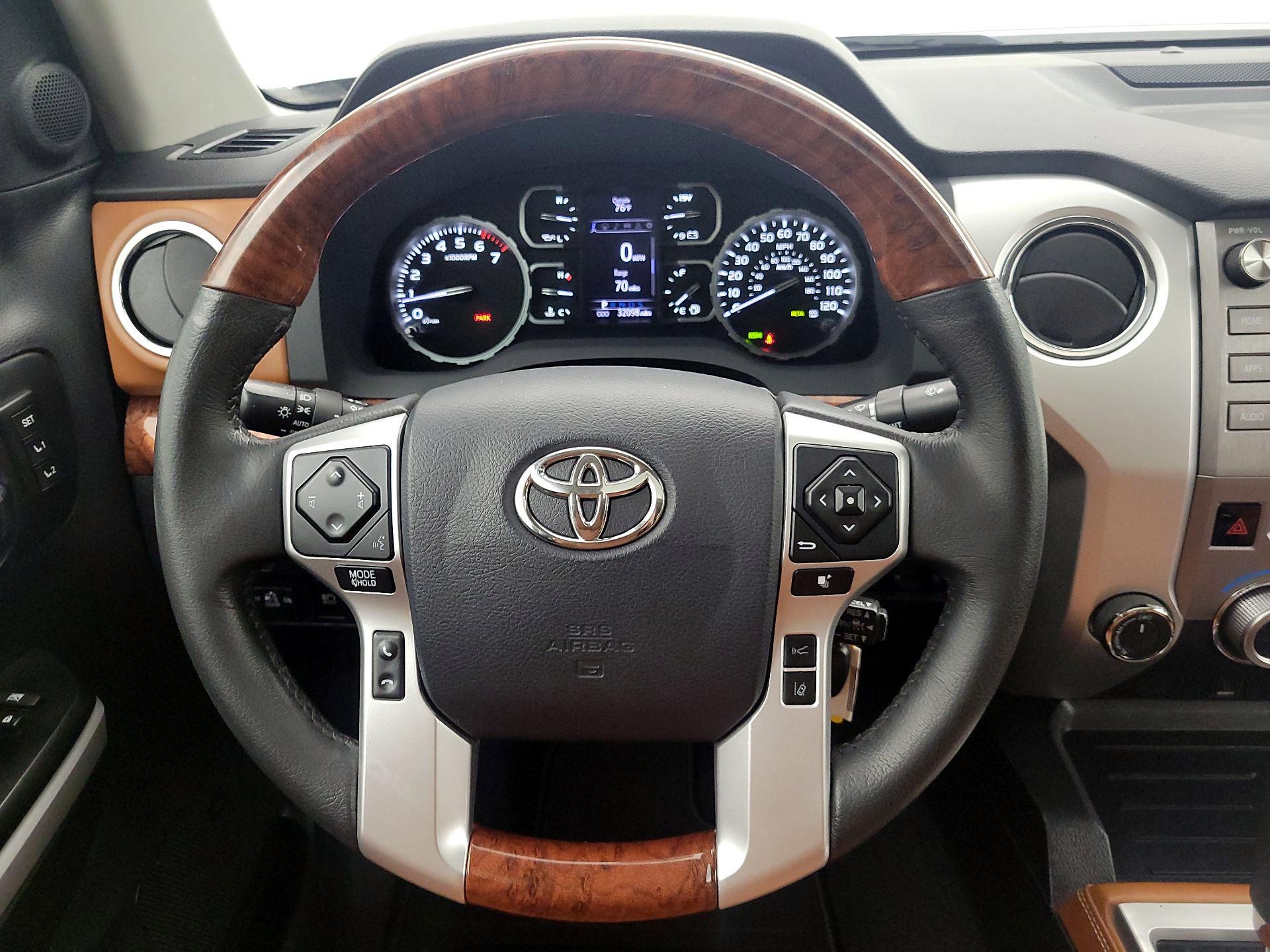 Thumbnail: 2019 Toyota Tundra - 10