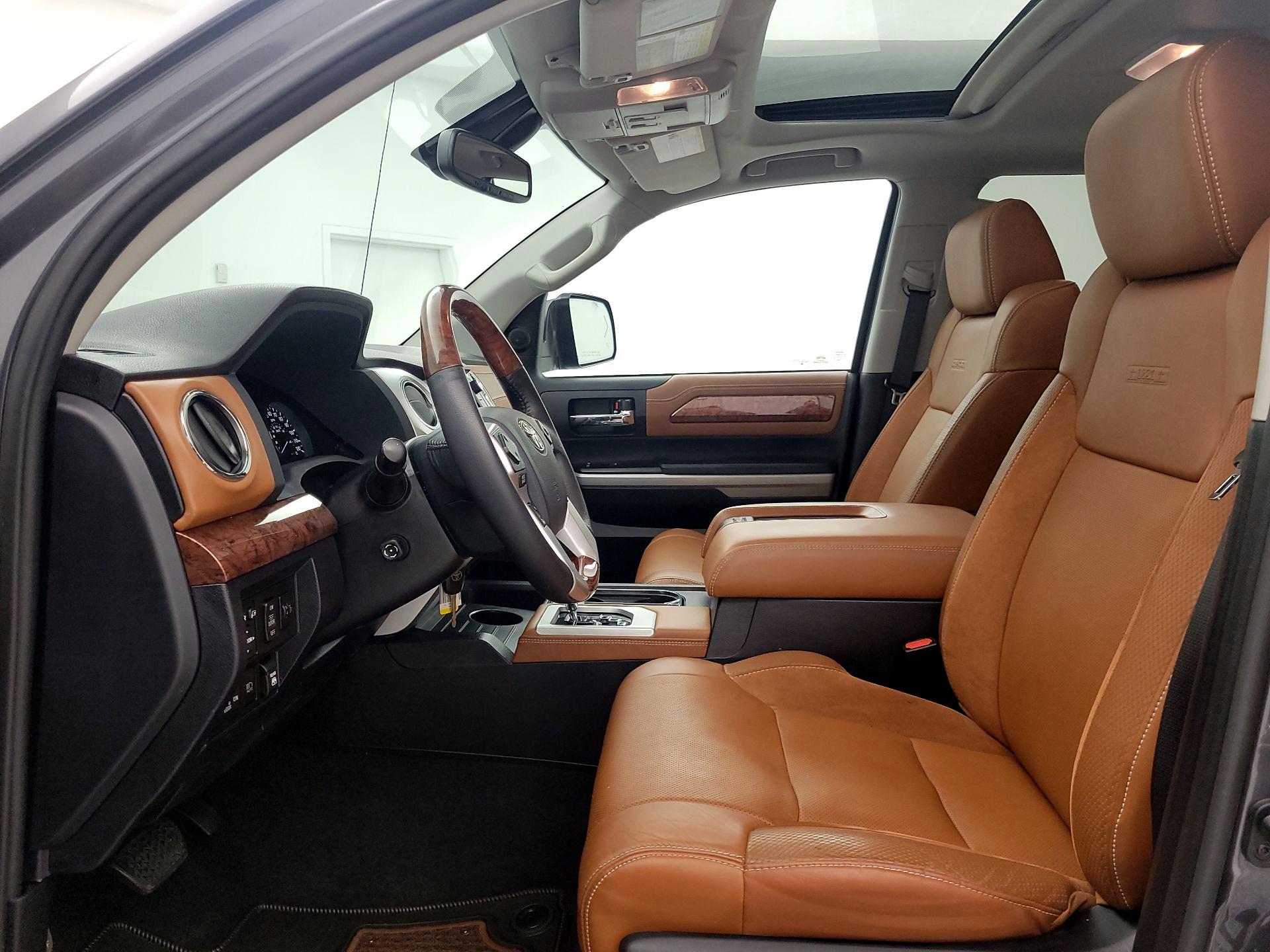 Thumbnail: 2019 Toyota Tundra - 11