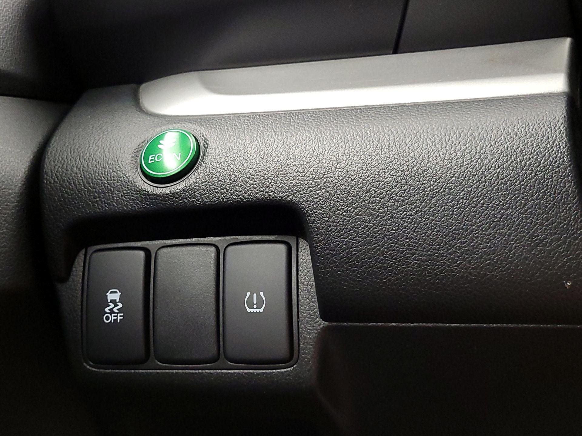 Thumbnail: 2014 Honda CR-V - 13