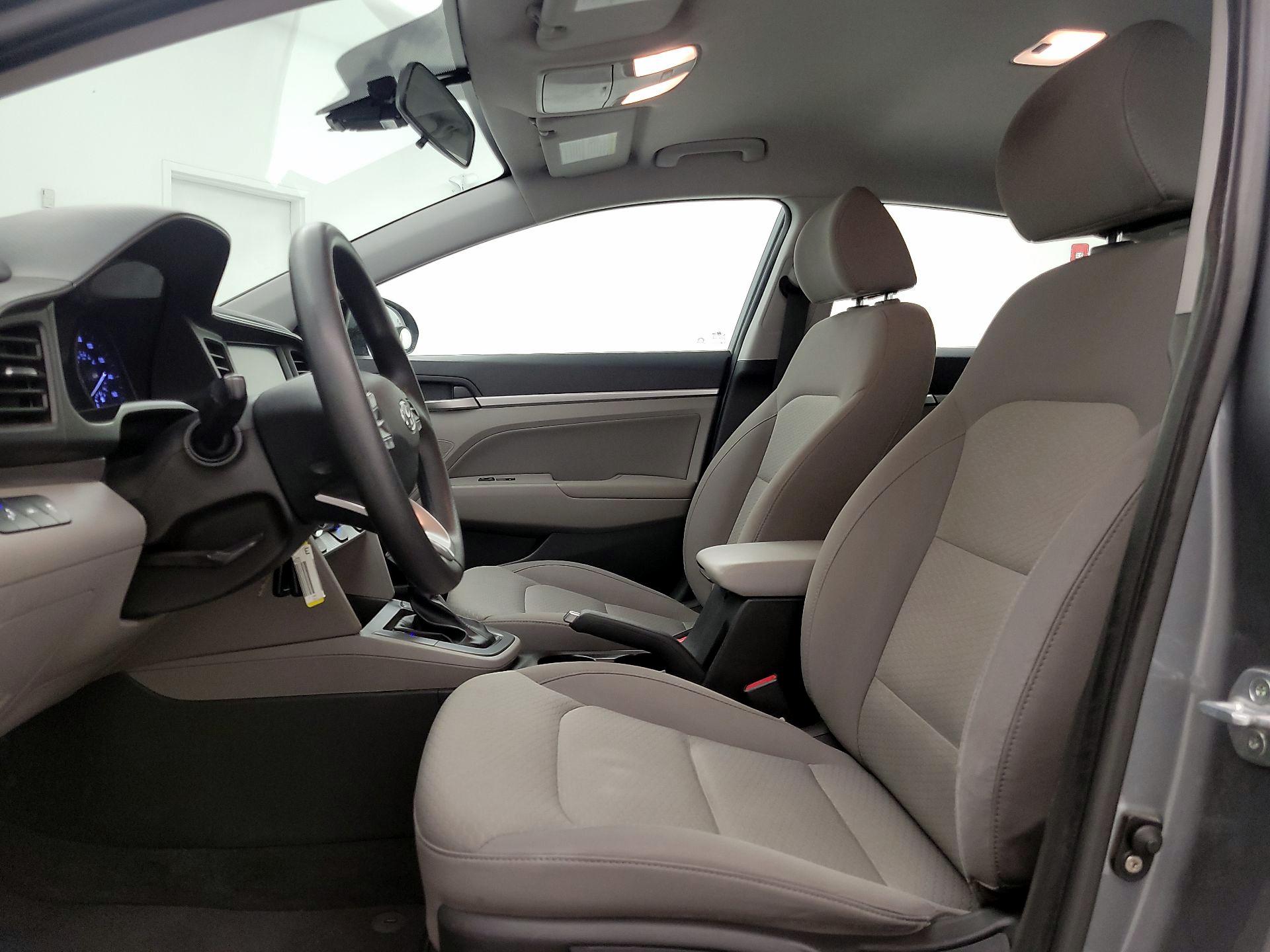 Thumbnail: 2019 Hyundai Elantra - 11