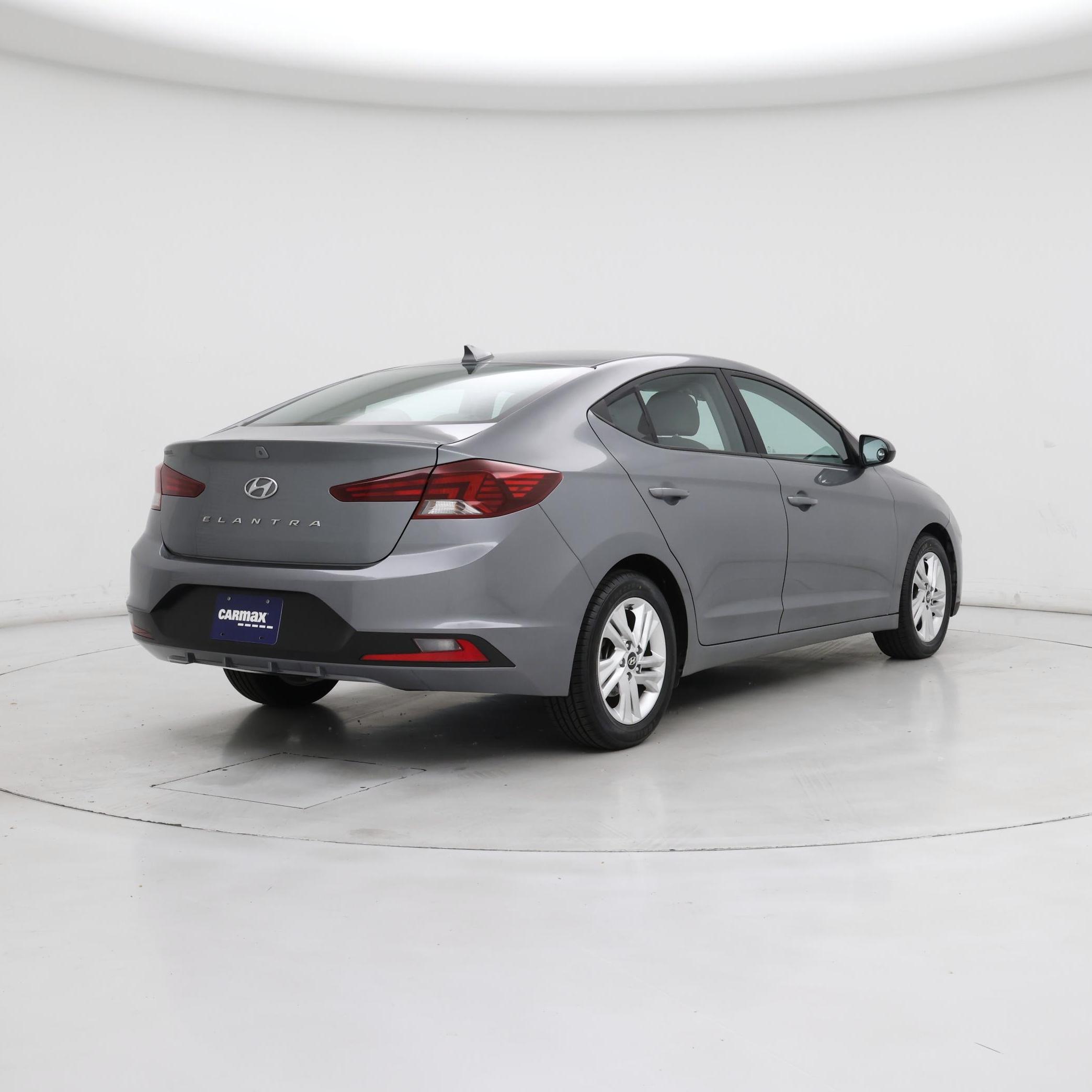 Thumbnail: 2019 Hyundai Elantra - 8