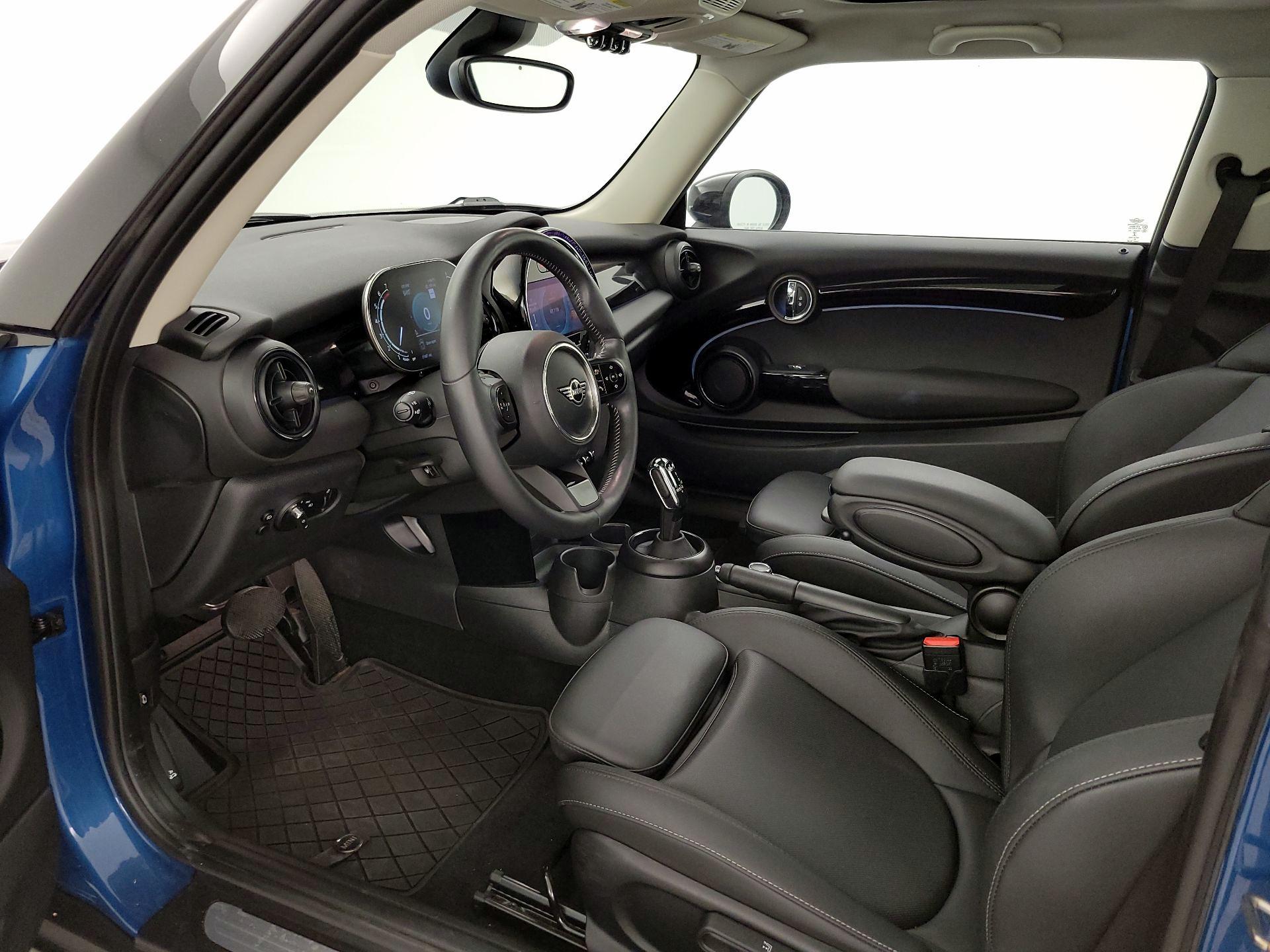Thumbnail: 2023 MINI Cooper Hardtop - 11