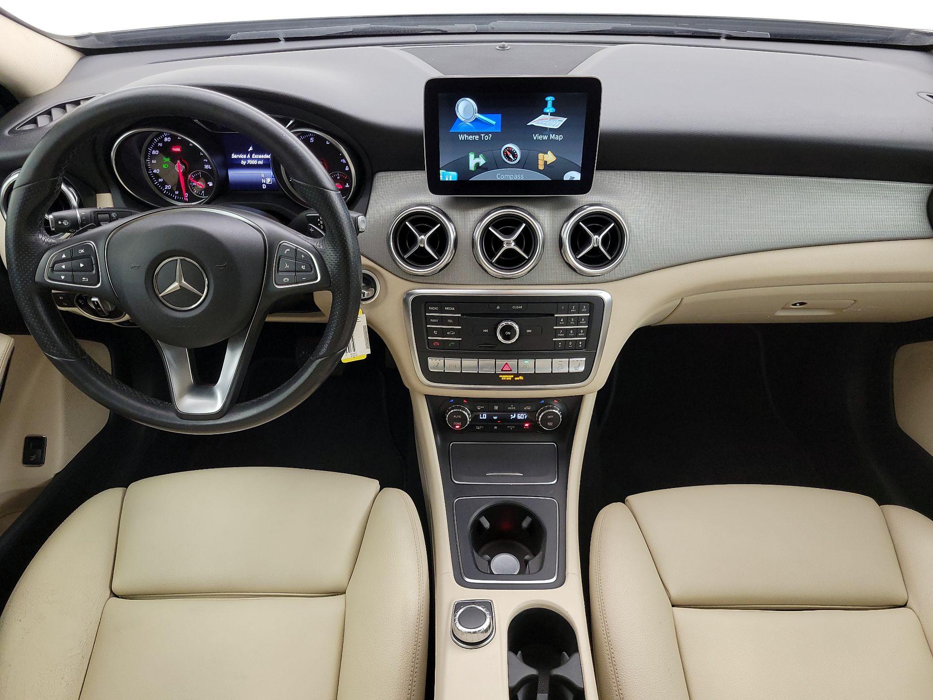 Thumbnail: 2018 Mercedes-Benz GLA - 9