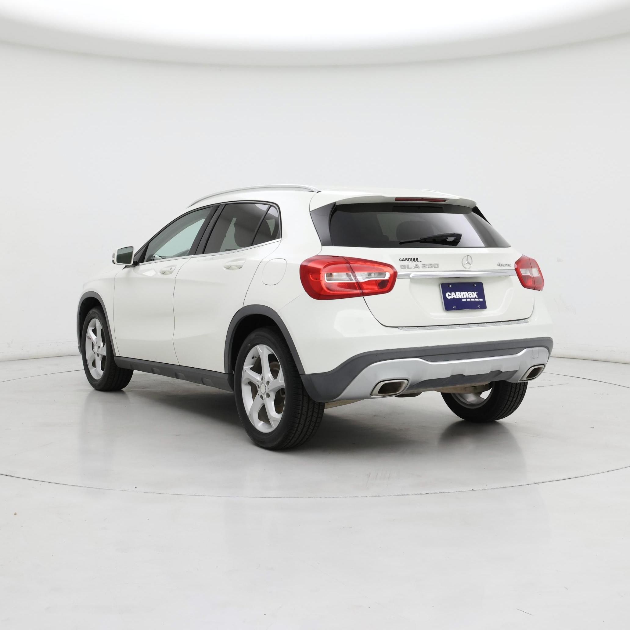 Thumbnail: 2018 Mercedes-Benz GLA - 2