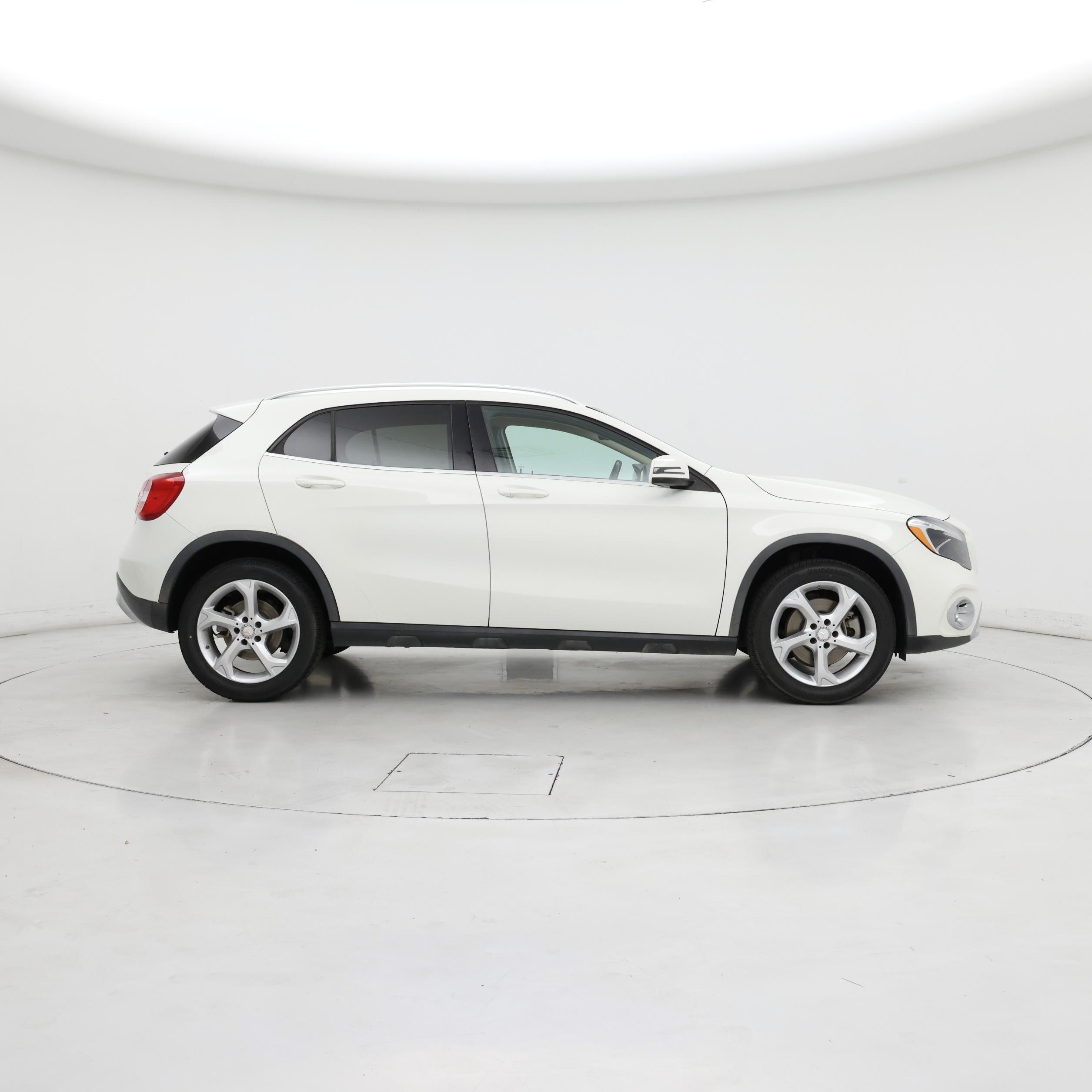 Thumbnail: 2018 Mercedes-Benz GLA - 7