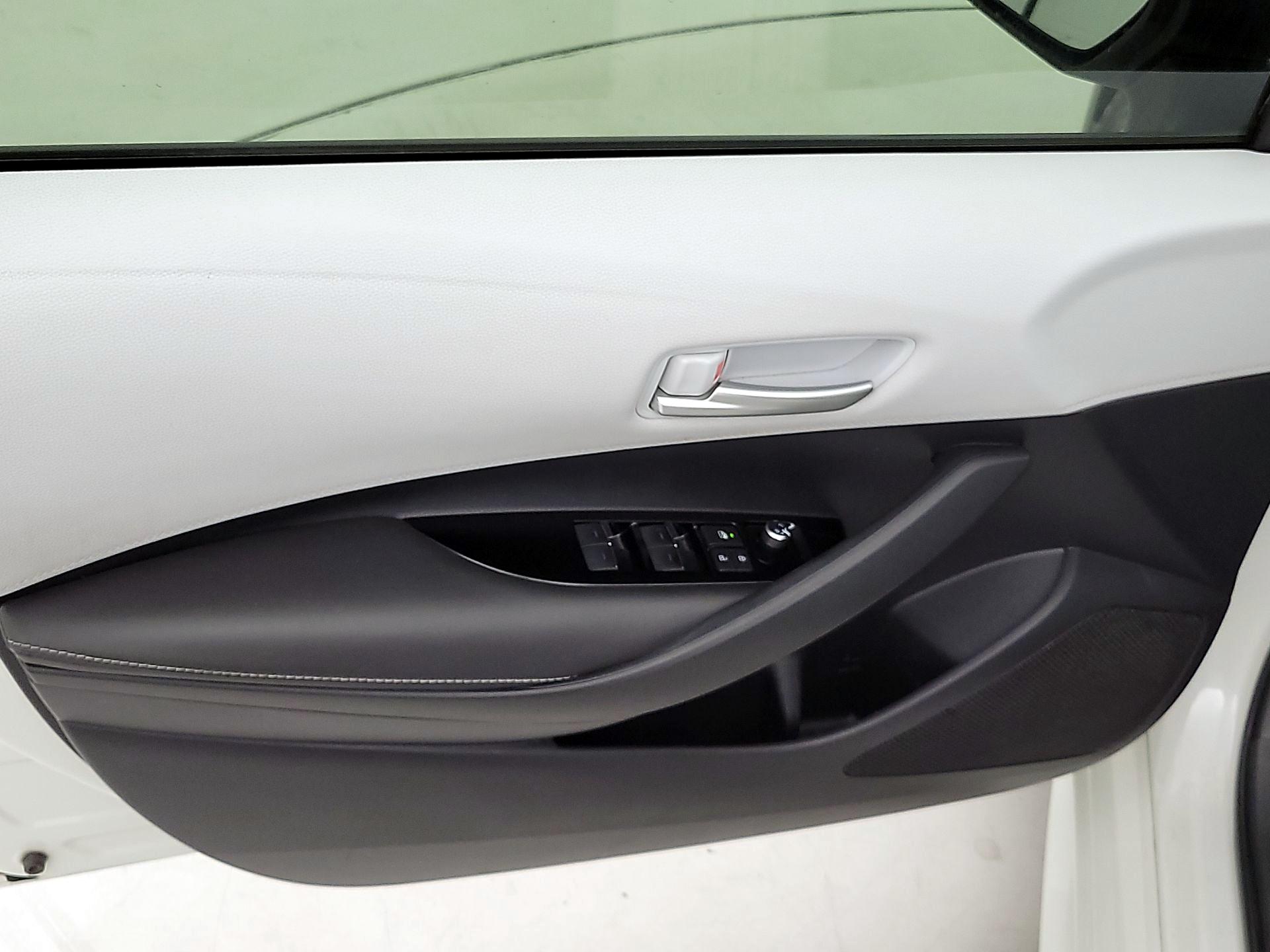 Thumbnail: 2019 Toyota Corolla - 12