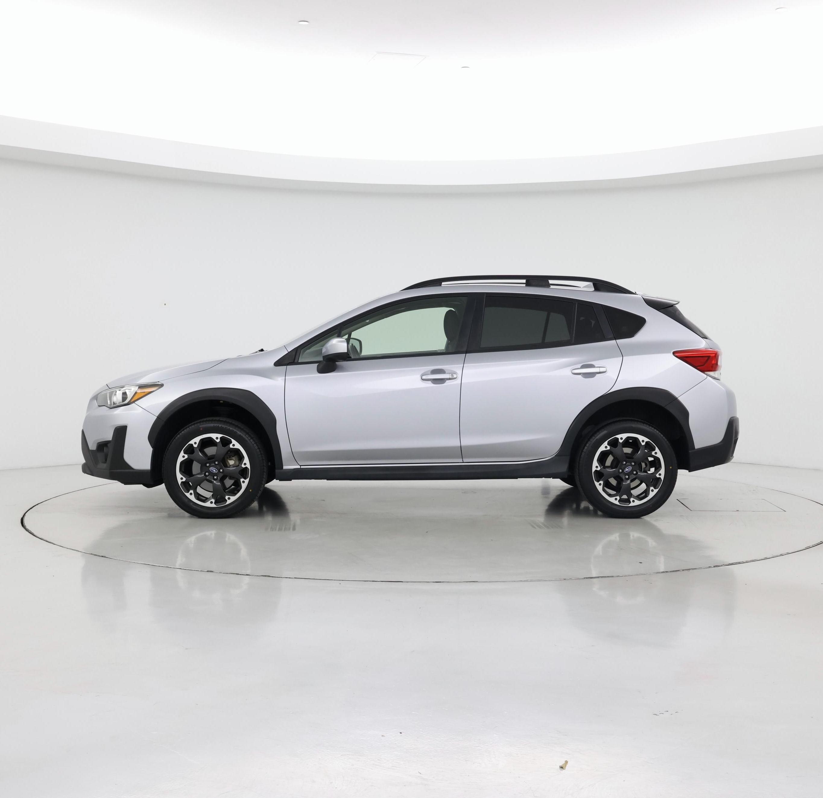 Thumbnail: 2022 Subaru Crosstrek - 3