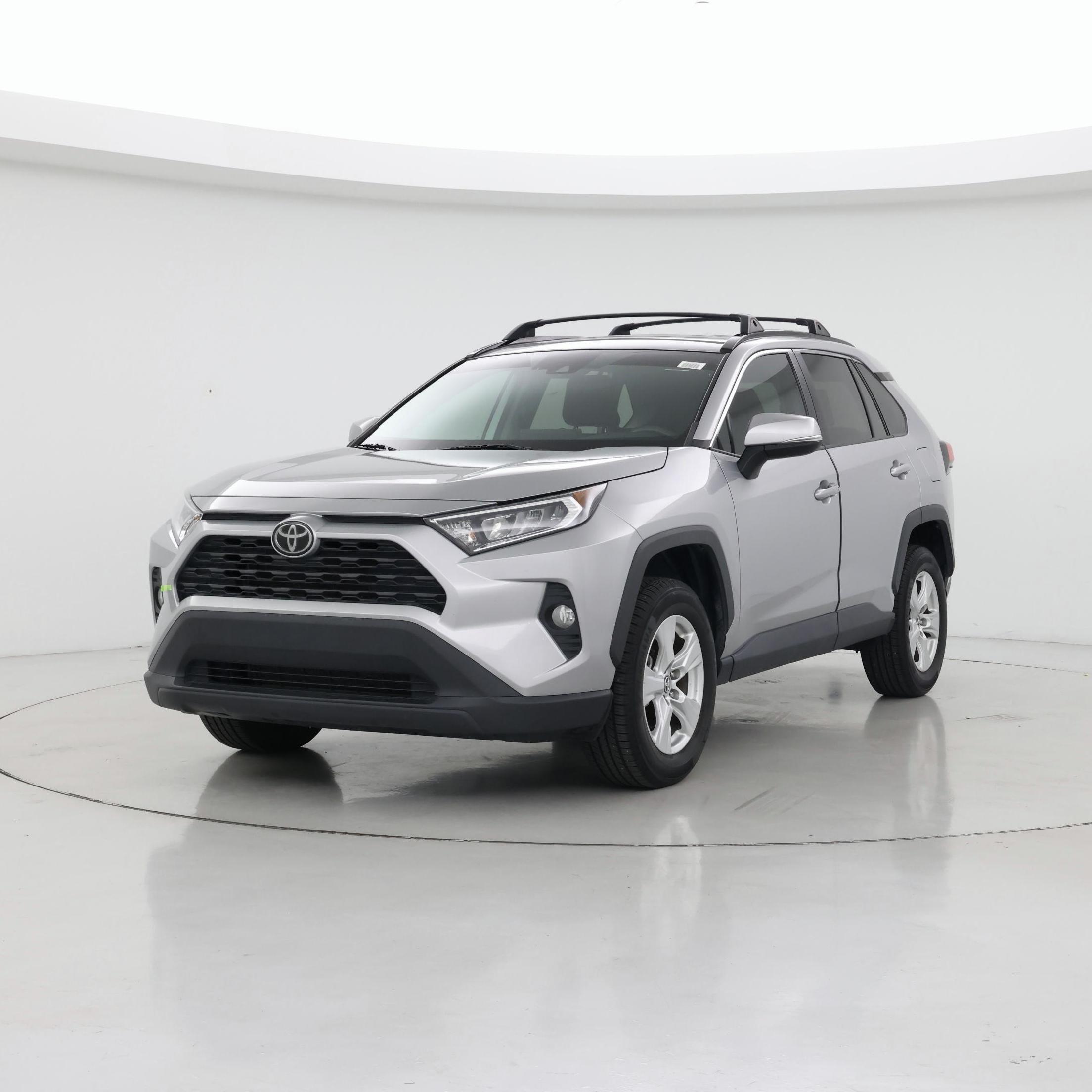 Thumbnail: 2020 Toyota RAV4 - 4