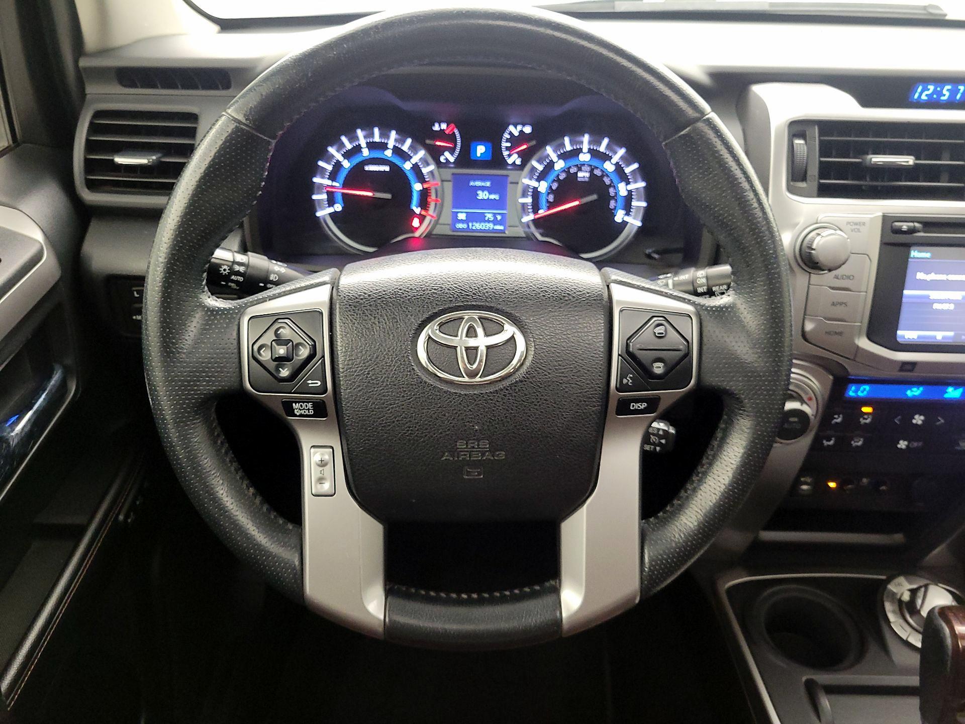 Thumbnail: 2015 Toyota 4Runner - 10