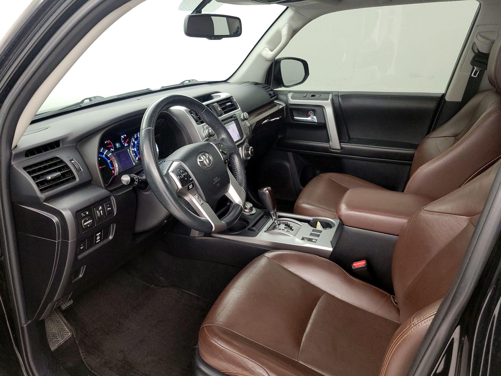 Thumbnail: 2015 Toyota 4Runner - 11