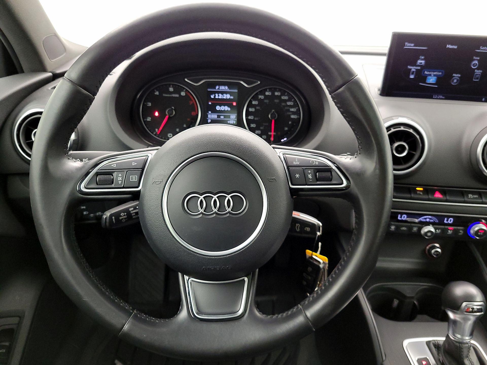Thumbnail: 2015 Audi A3 - 10