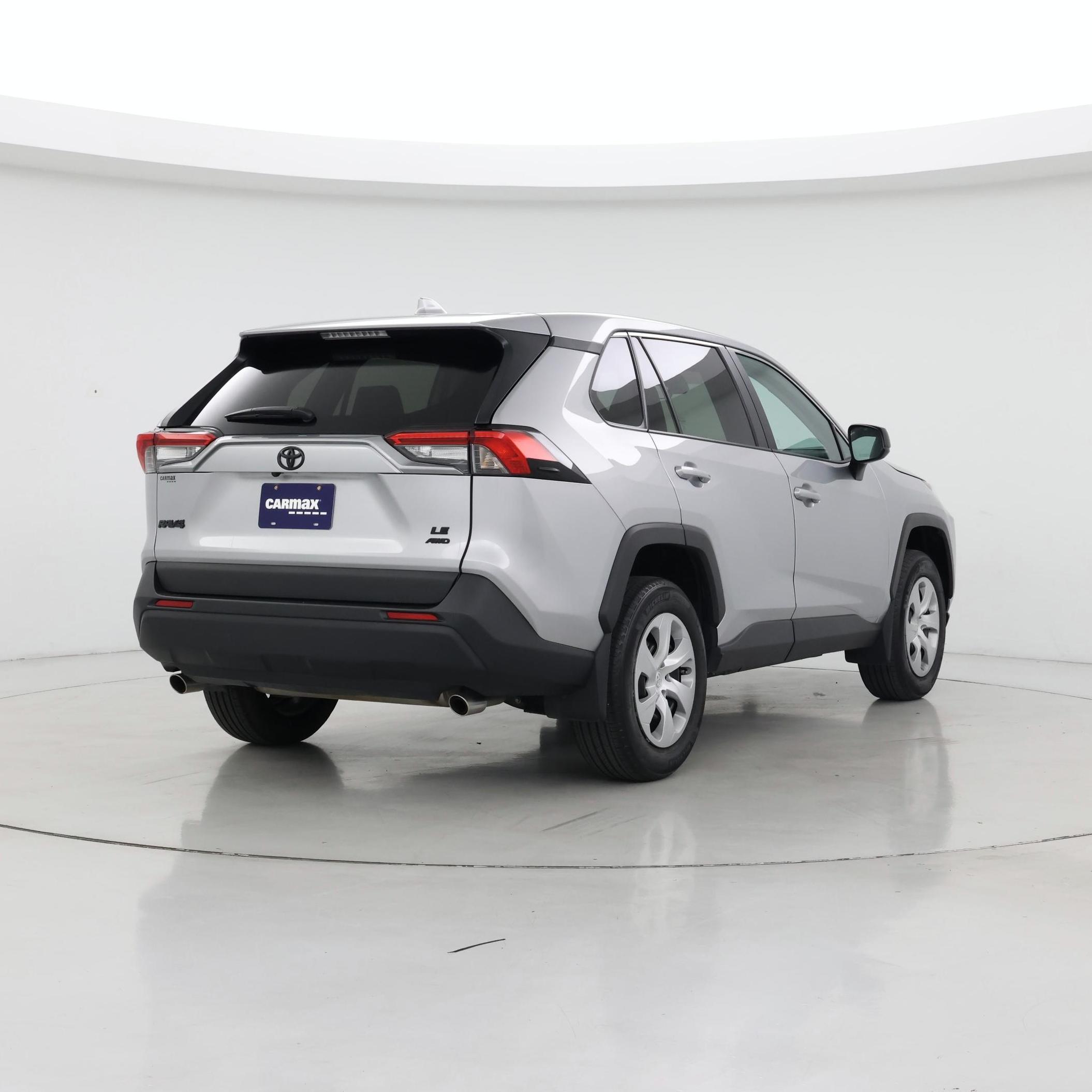 Thumbnail: 2023 Toyota RAV4 - 8