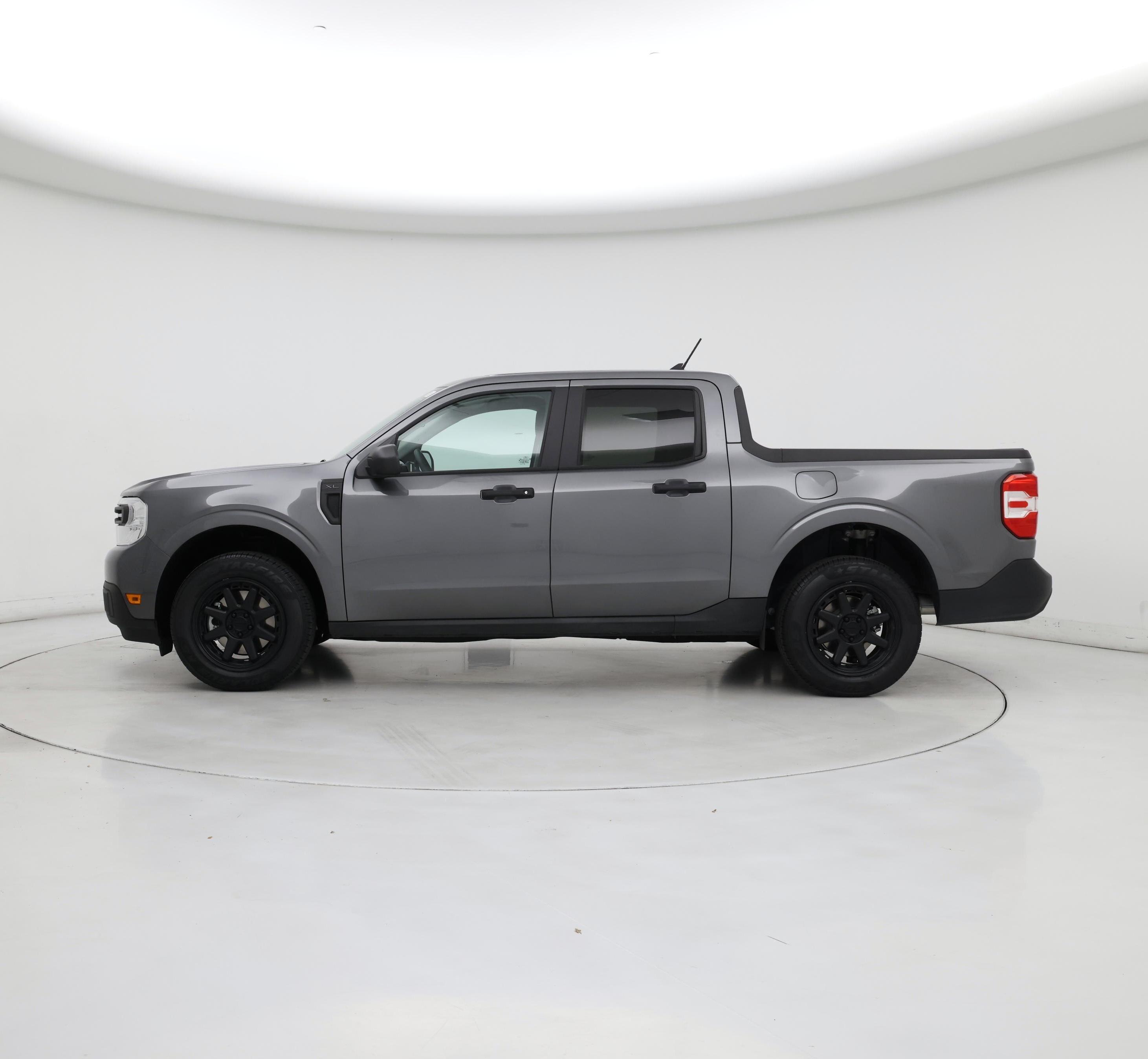 Thumbnail: 2022 Ford Maverick - 3