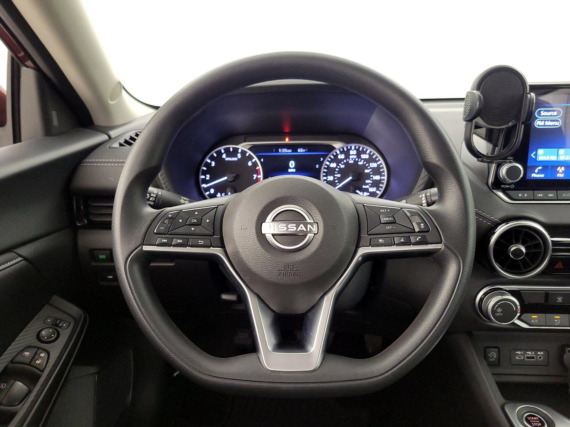Thumbnail: 2024 Nissan Sentra - 10