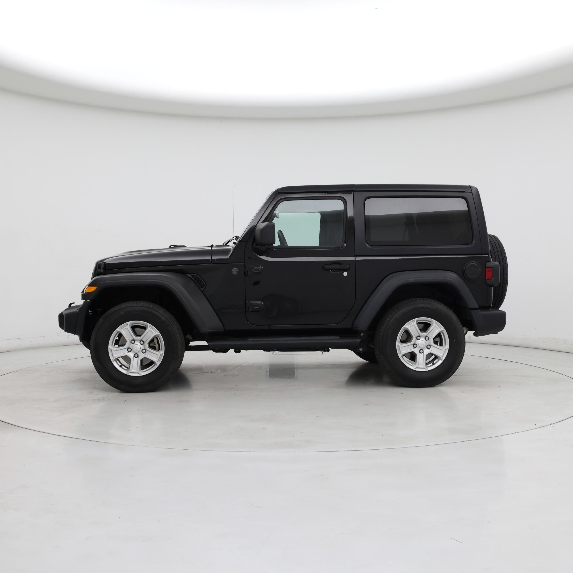 Thumbnail: 2022 Jeep Wrangler - 3
