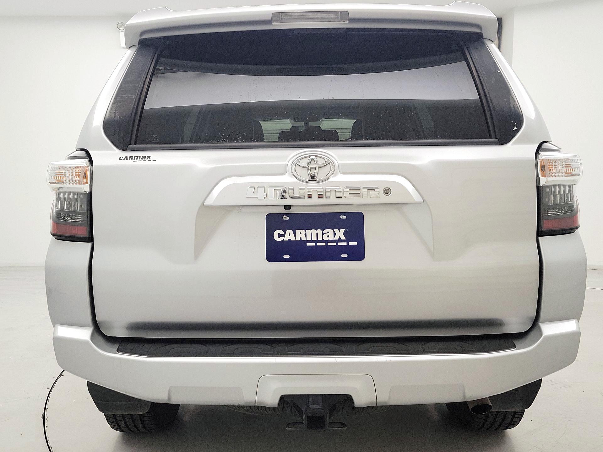 Thumbnail: 2018 Toyota 4Runner - 6