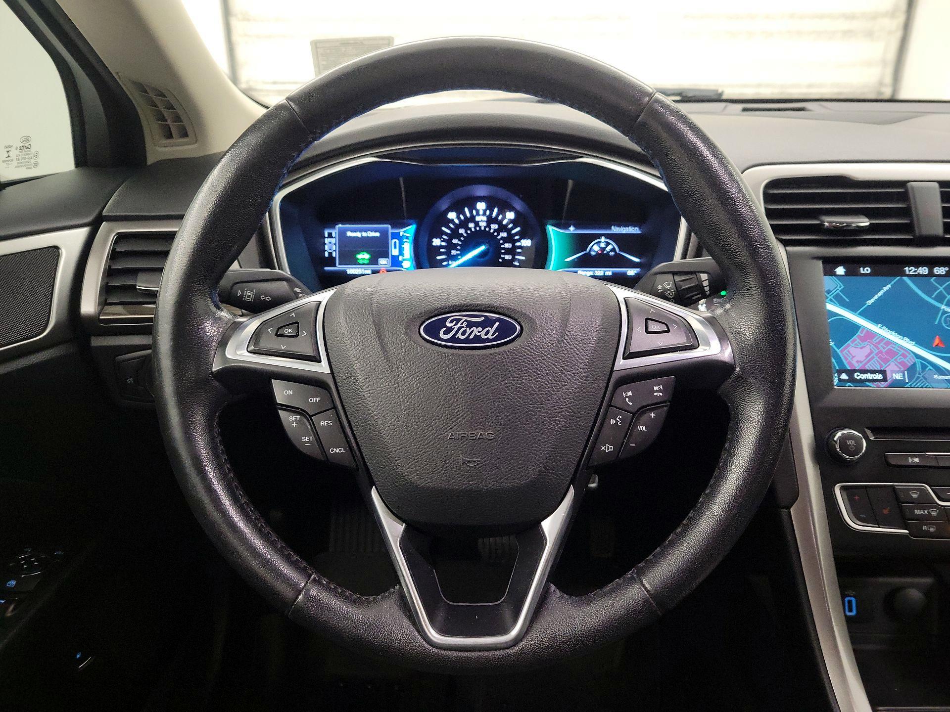 Thumbnail: 2018 Ford Fusion - 10