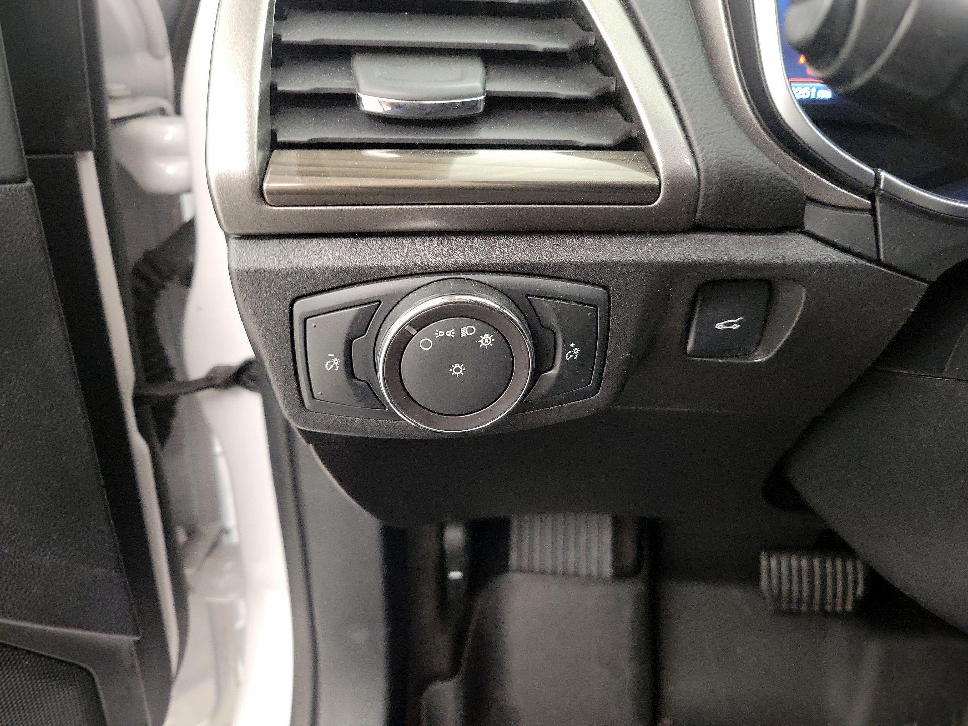 Thumbnail: 2018 Ford Fusion - 13